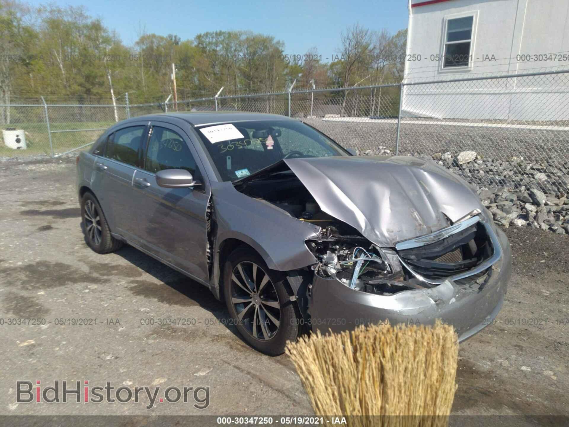 Фотография 1C3CCBBG8EN153413 - CHRYSLER 200 2014