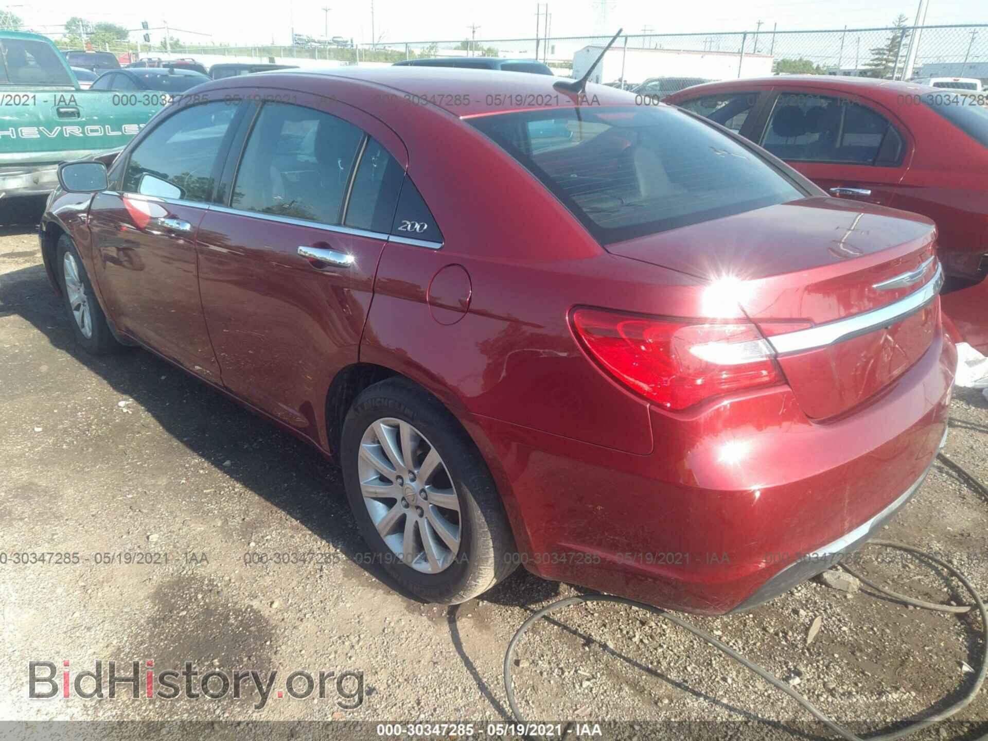 2013 CHRYSLER 200 - VIN: 1C3CCBCG5DN592811 - Photo 3