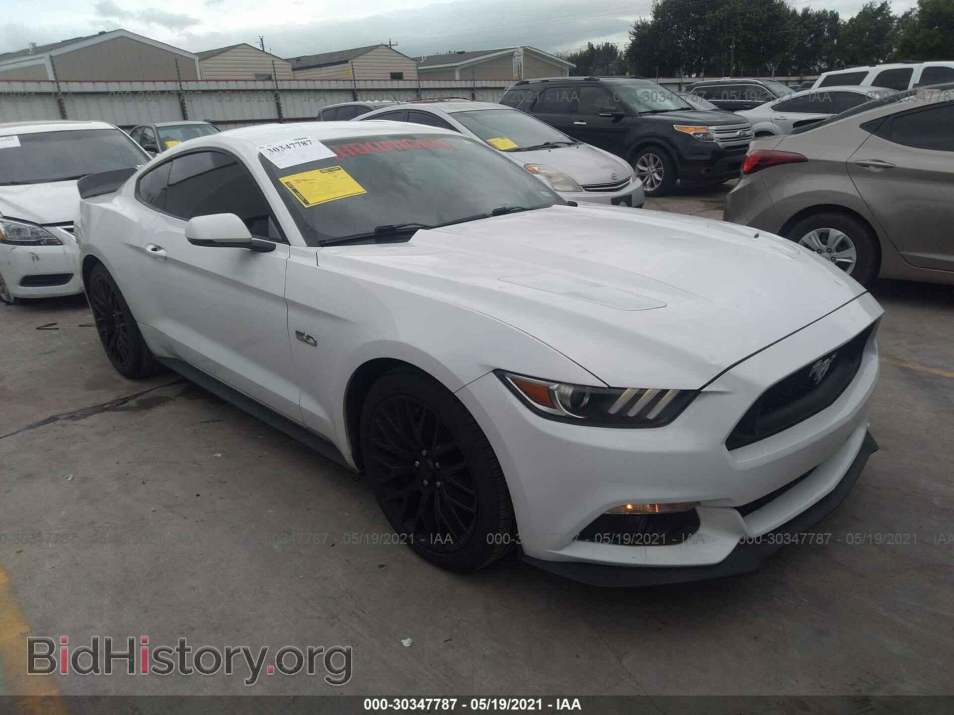 Photo 1FA6P8CF3F5318345 - FORD MUSTANG 2015