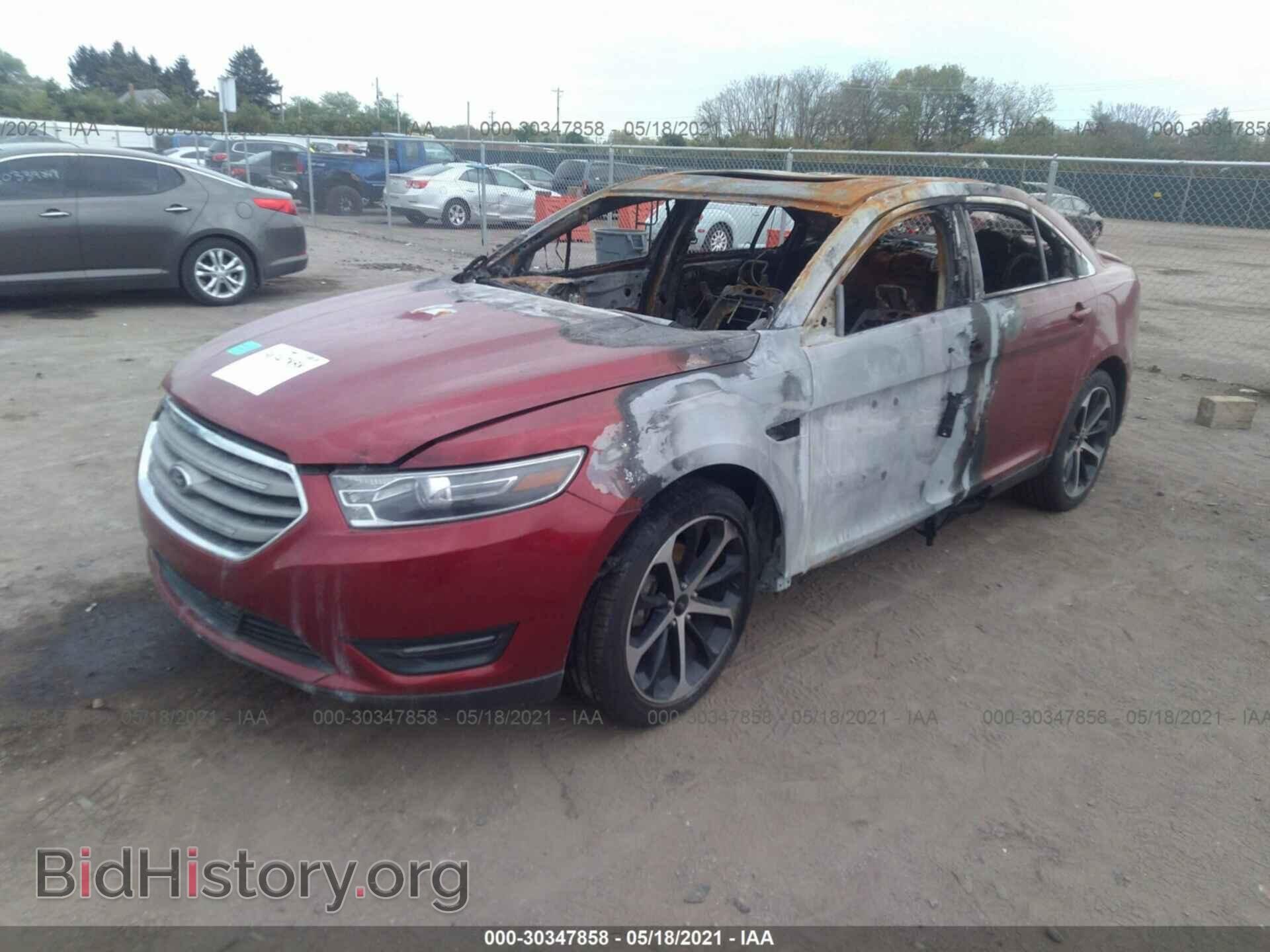 2015 FORD TAURUS - VIN: 1FAHP2E89FG163289 - Фото 2