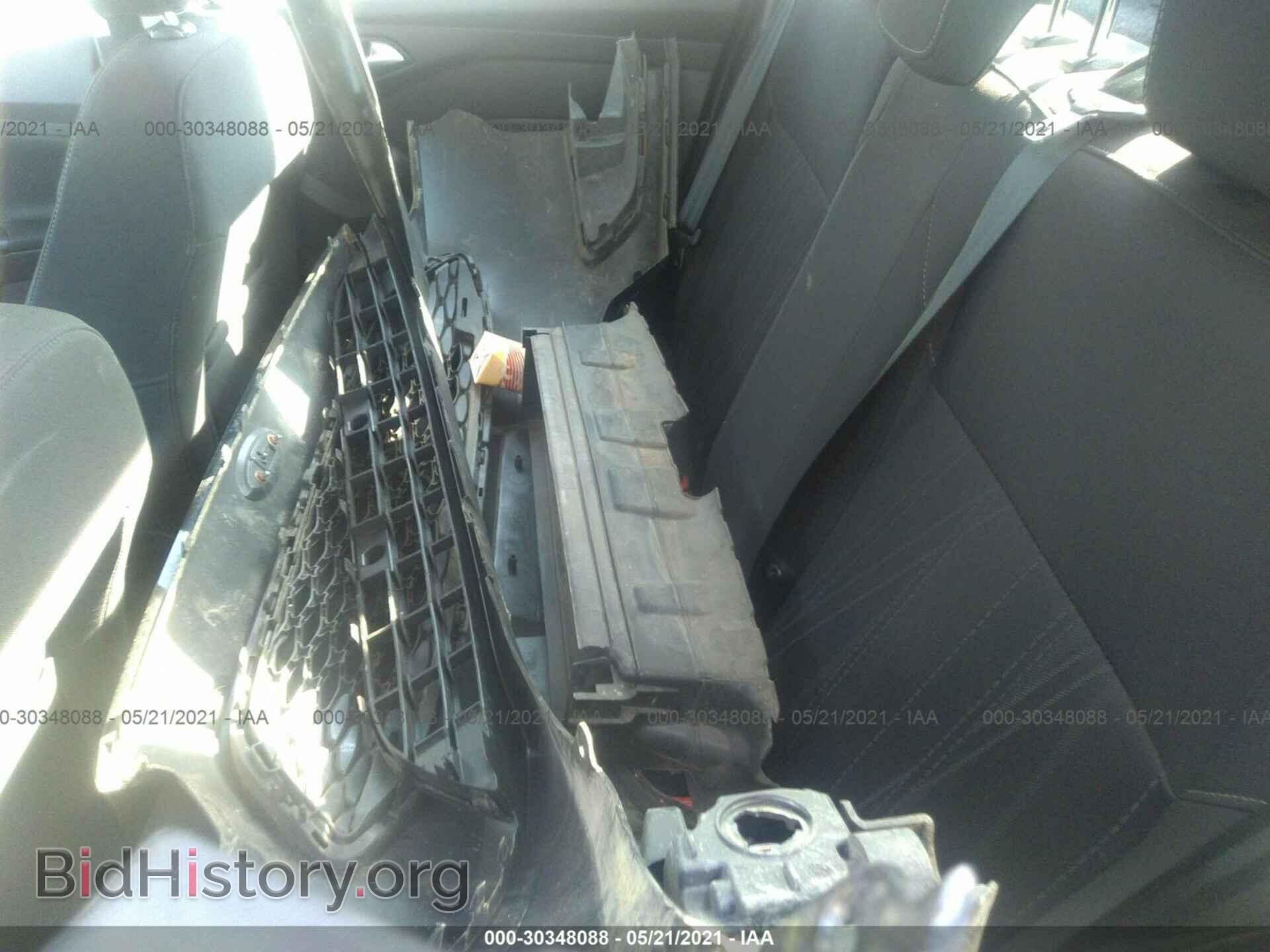 2016 FORD FOCUS - VIN: 1FADP3F21GL206949 - Photo 8