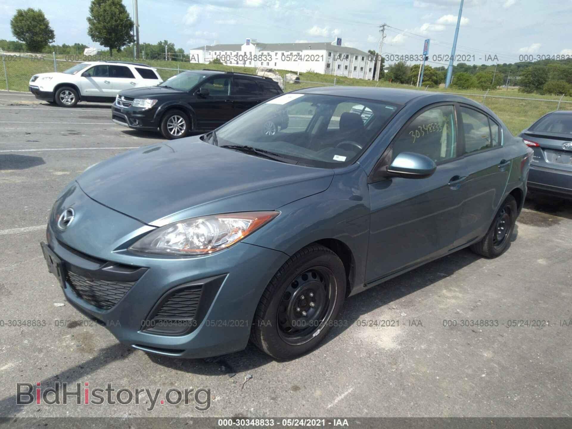 2011 MAZDA MAZDA3 - VIN: JM1BL1UG8B1444964 - Фото 2