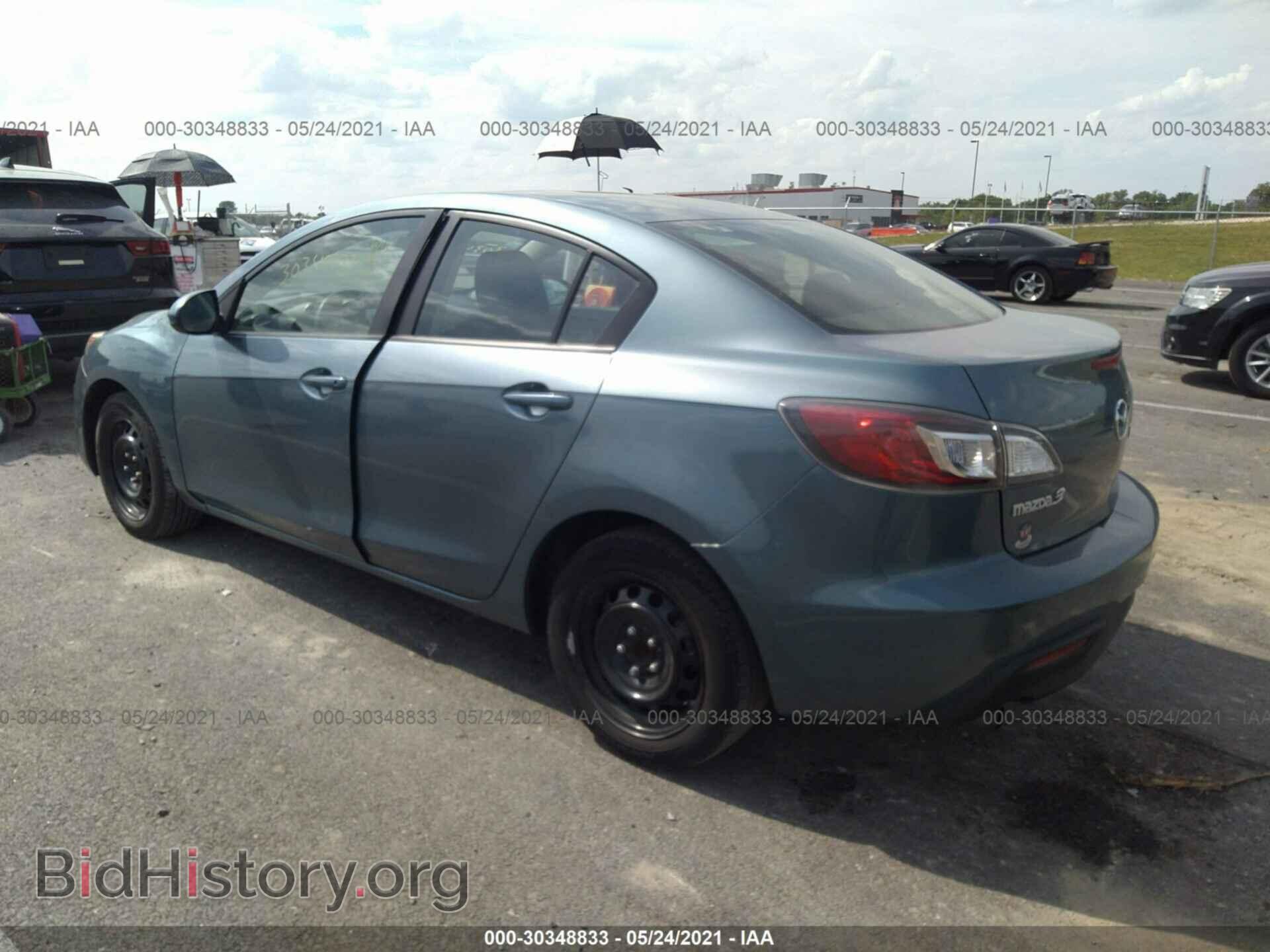 2011 MAZDA MAZDA3 - VIN: JM1BL1UG8B1444964 - Фото 3