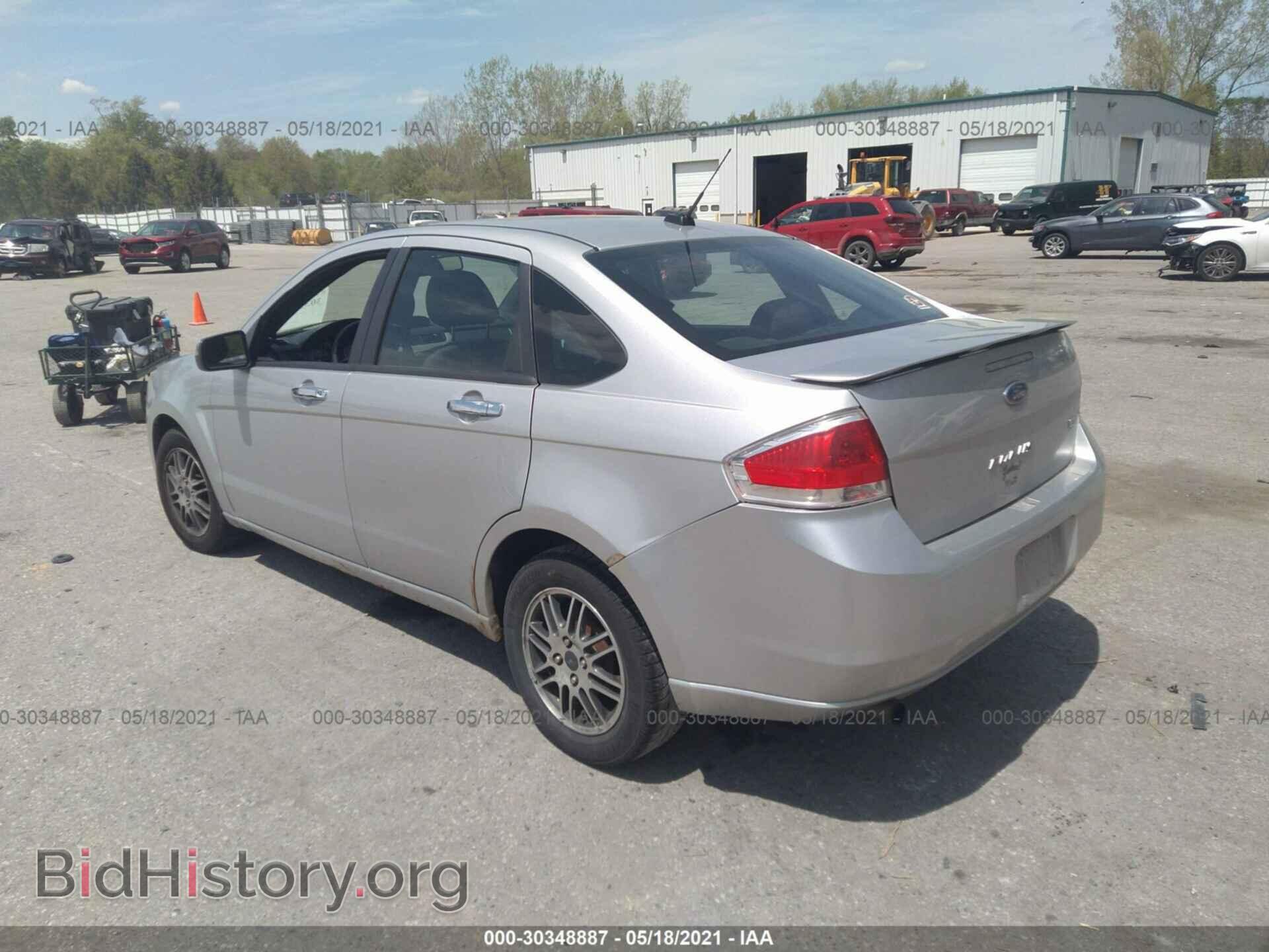 2011 FORD FOCUS - VIN: 1FAHP3FN5BW203636 - Фото 3