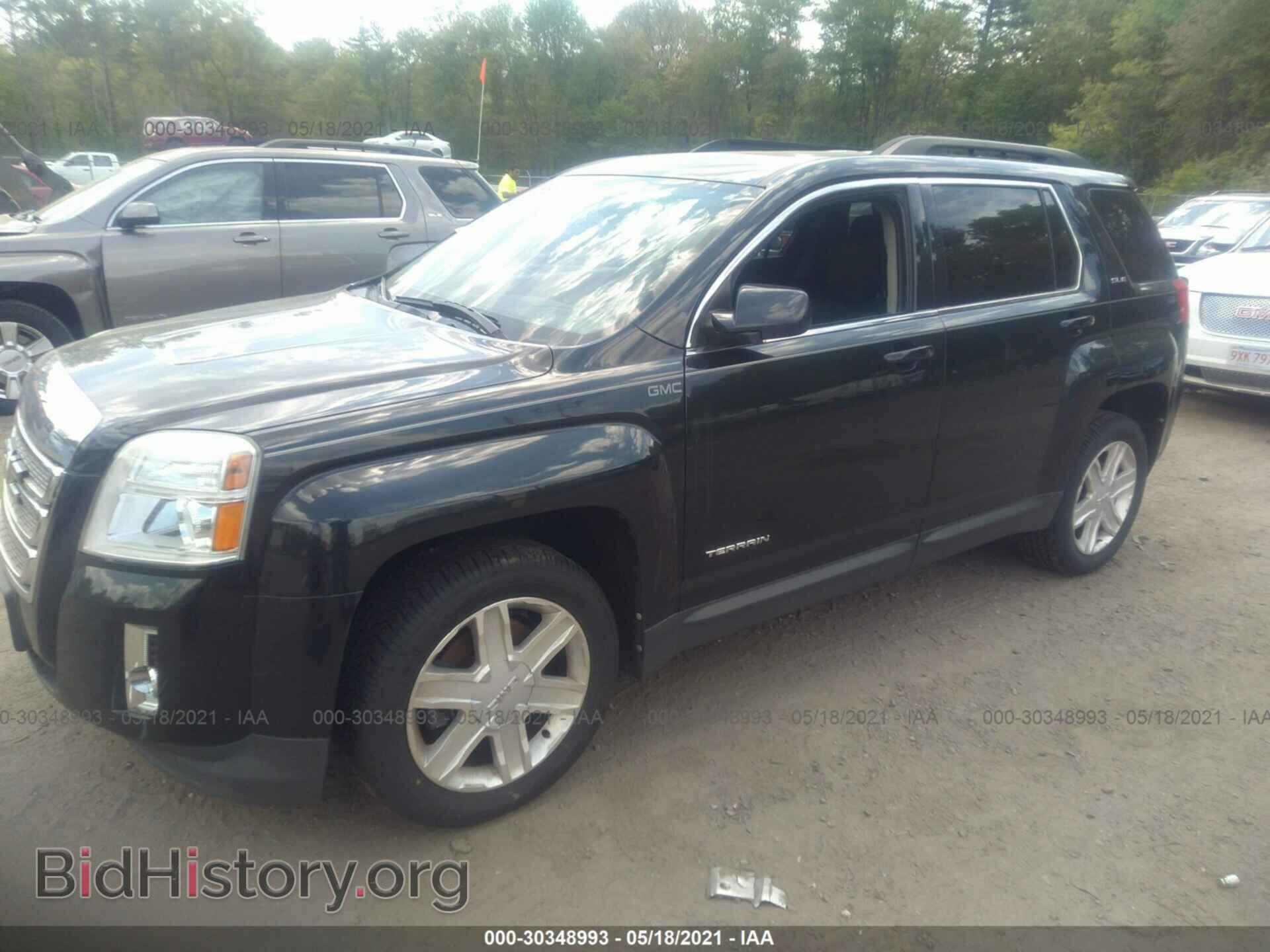 2011 GMC TERRAIN - VIN: 2CTFLTEC9B6328649 - Photo 2