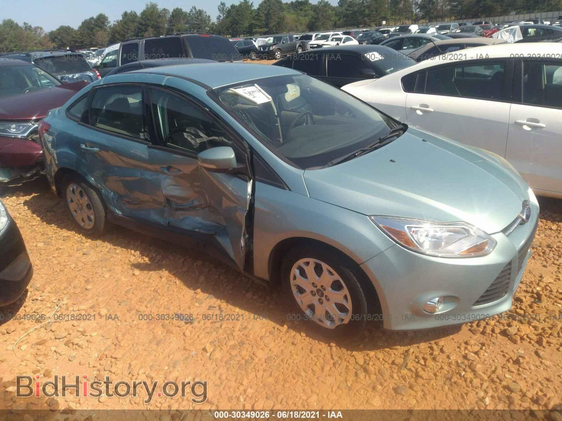 Photo 1FAHP3F20CL213807 - FORD FOCUS 2012