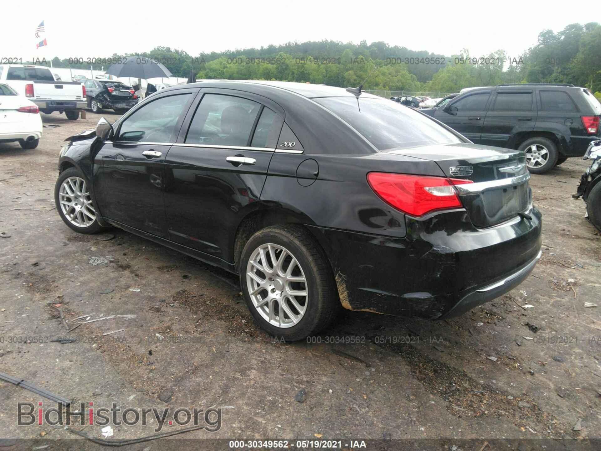 2012 CHRYSLER 200 - VIN: 1C3CCBCB0CN263873 - Фото 3