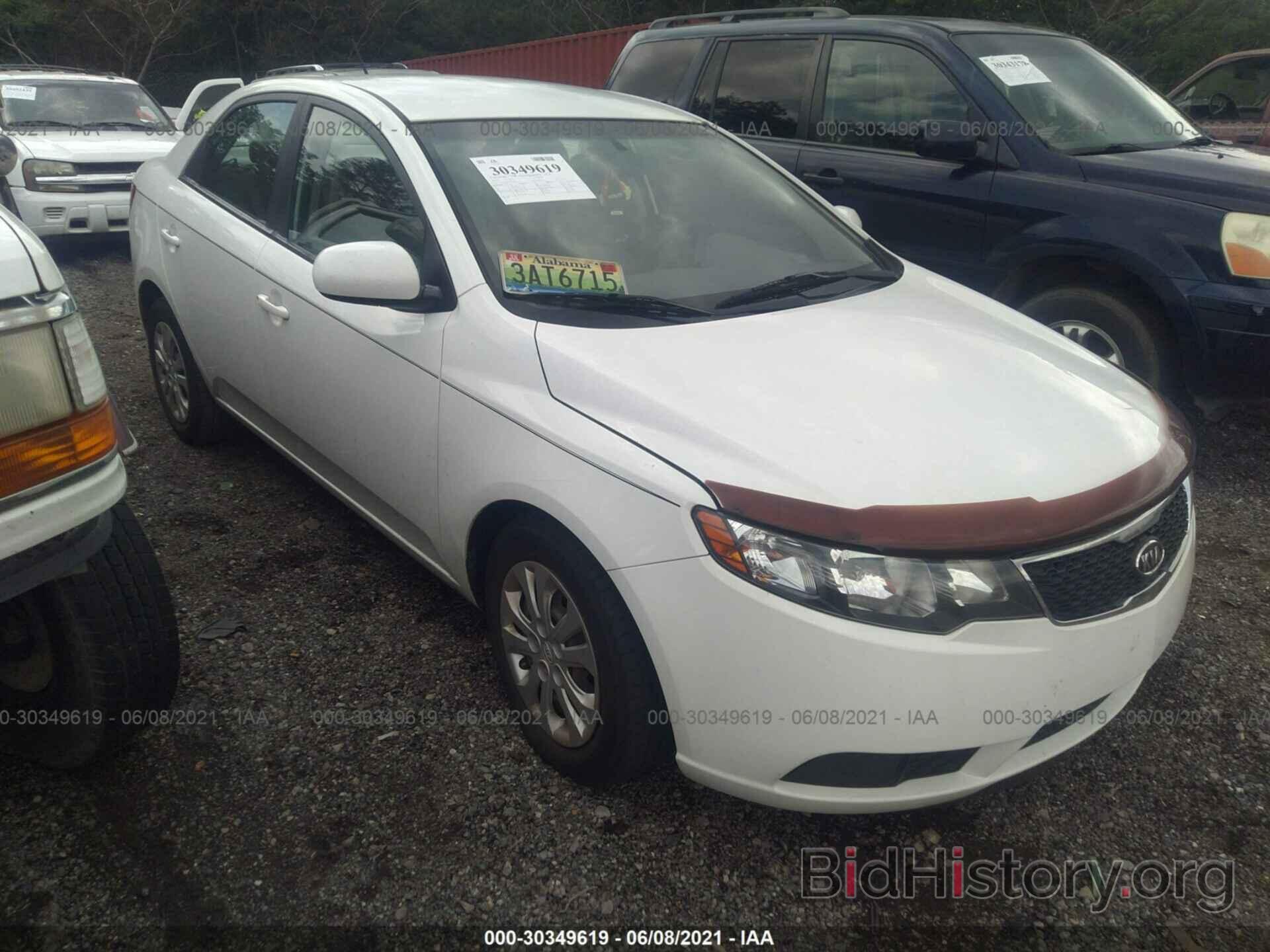 Photo KNAFT4A22C5533352 - KIA FORTE 2012