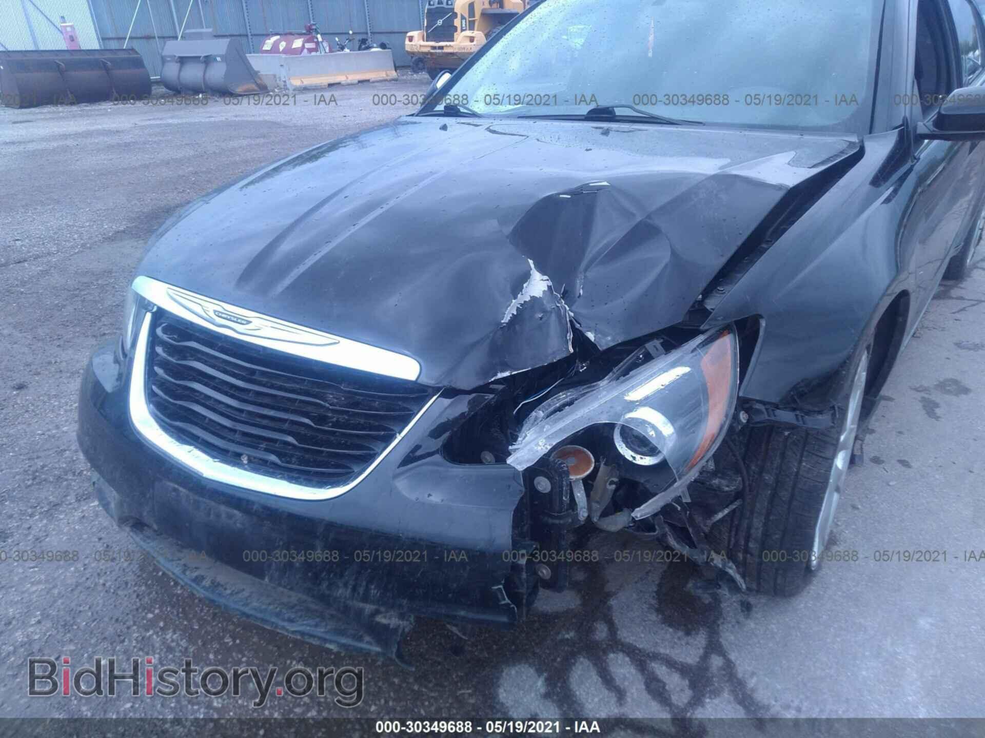 2012 CHRYSLER 200 - VIN: 1C3CCBBG2CN304811 - Фото 6