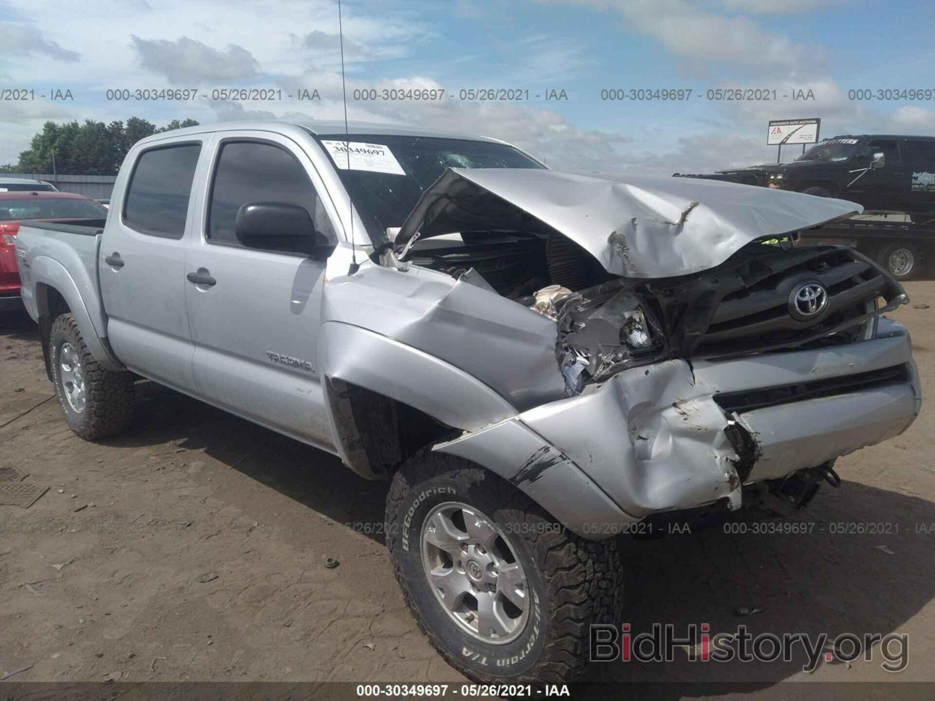 Photo 3TMLU42N19M035724 - TOYOTA TACOMA 2009