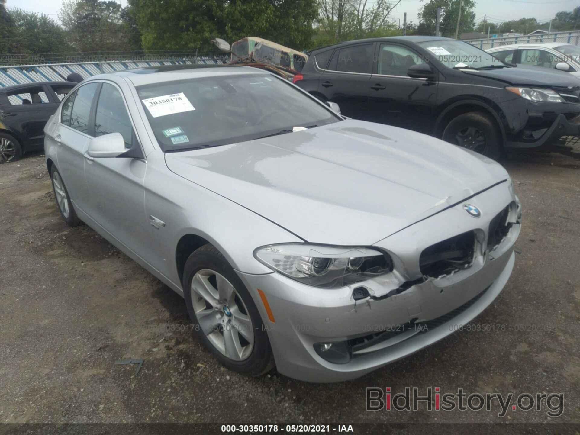 Photo WBAXH5C5XCDW04371 - BMW 5 SERIES 2012