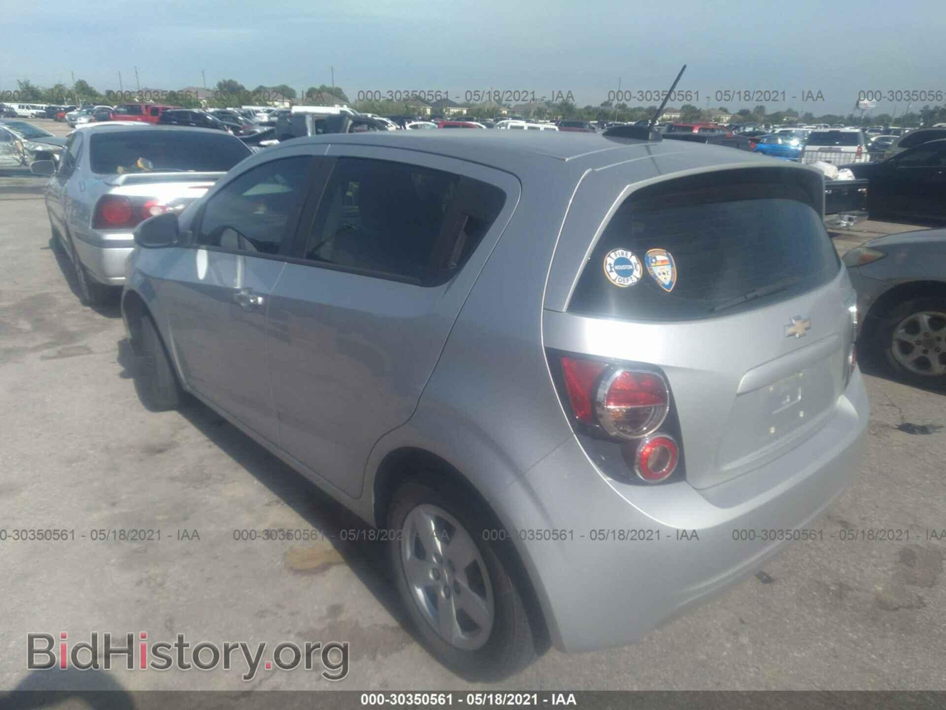 2016 CHEVROLET SONIC - VIN: 1G1JA6SH3G4179363 - Фото 3