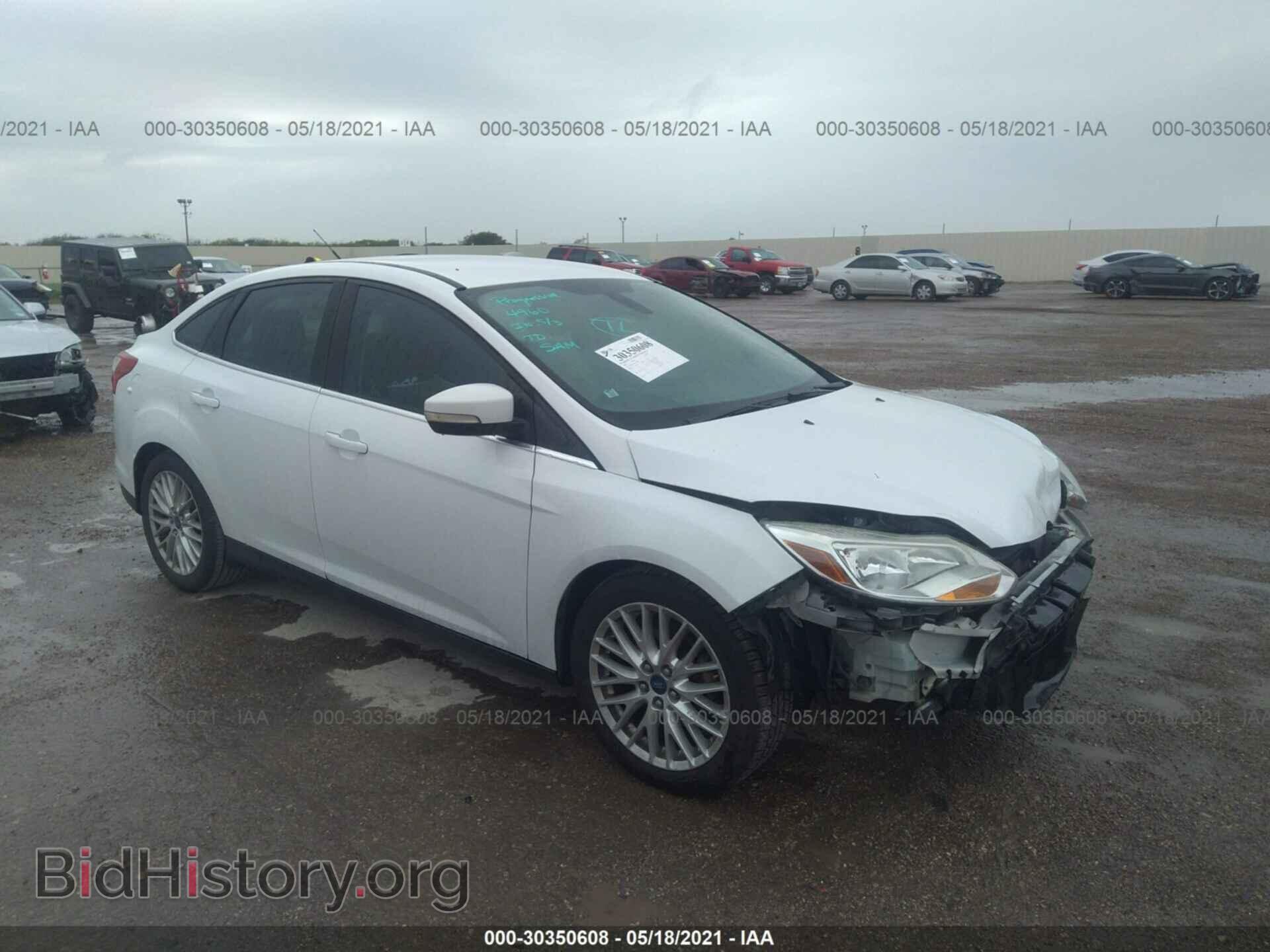 Photo 1FAHP3H2XCL355045 - FORD FOCUS 2012