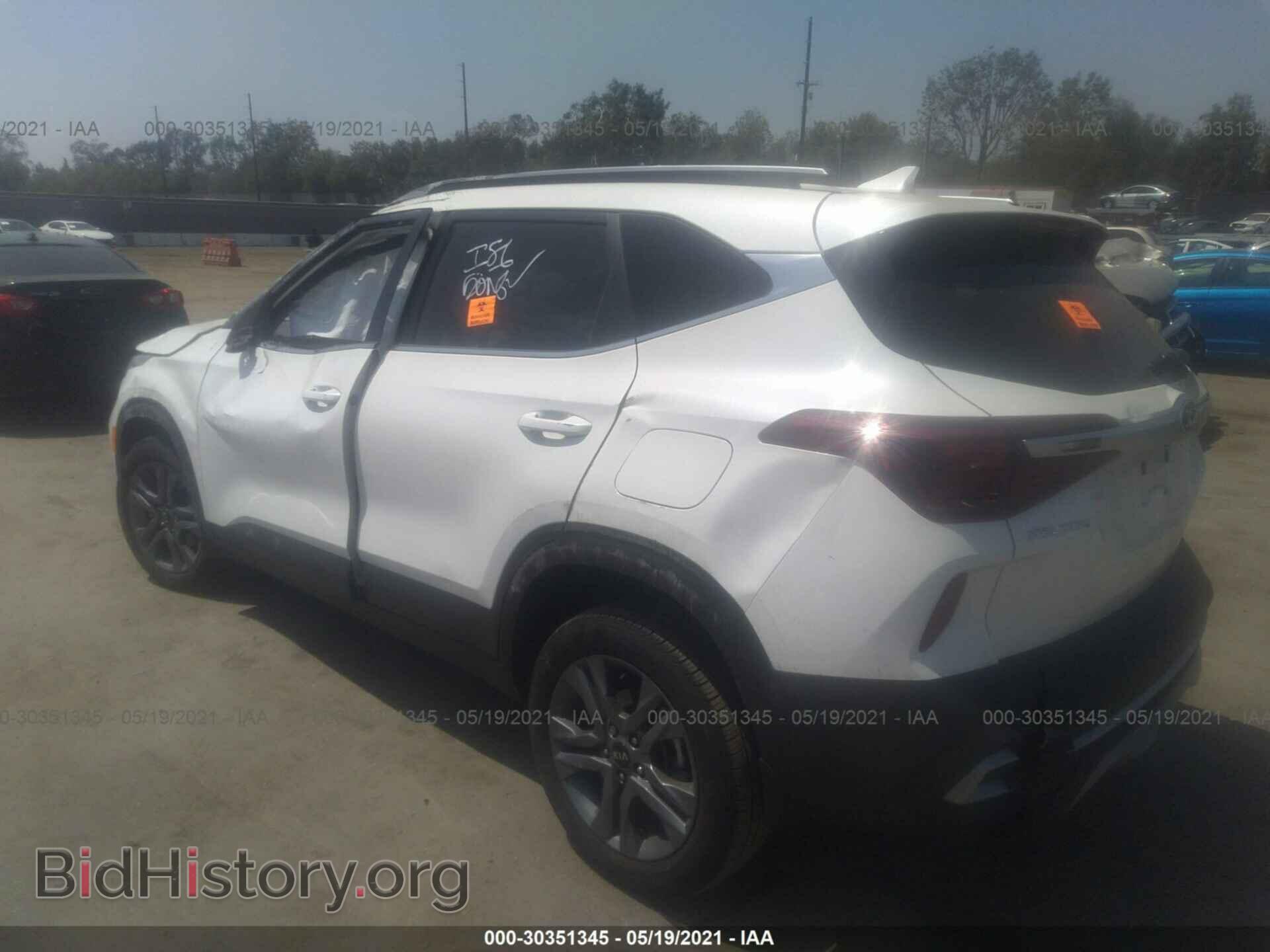 2021 KIA SELTOS - VIN: KNDEU2AA8M7127766 - Фото 3