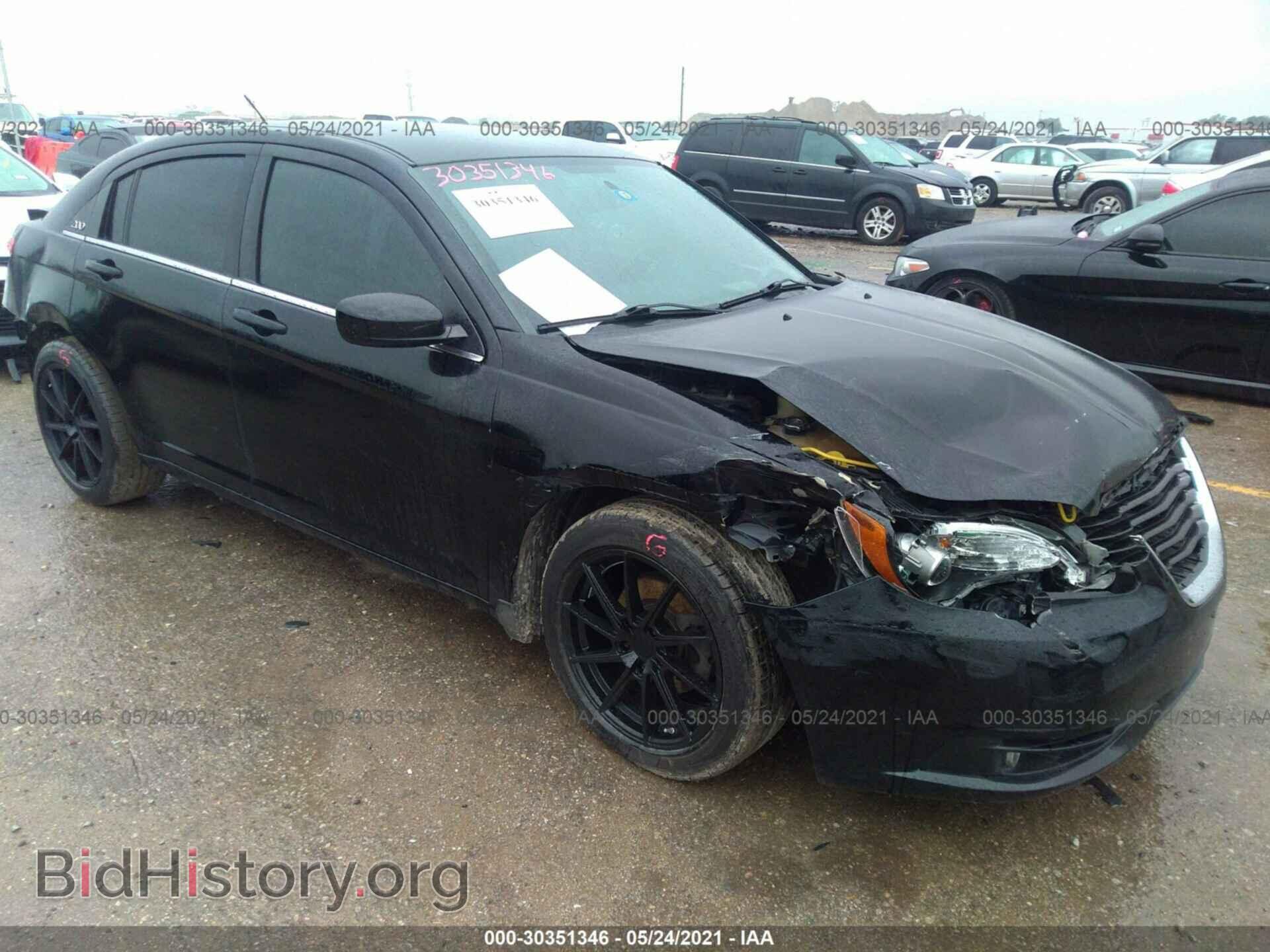 Фотография 1C3CCBBG5DN747035 - CHRYSLER 200 2013