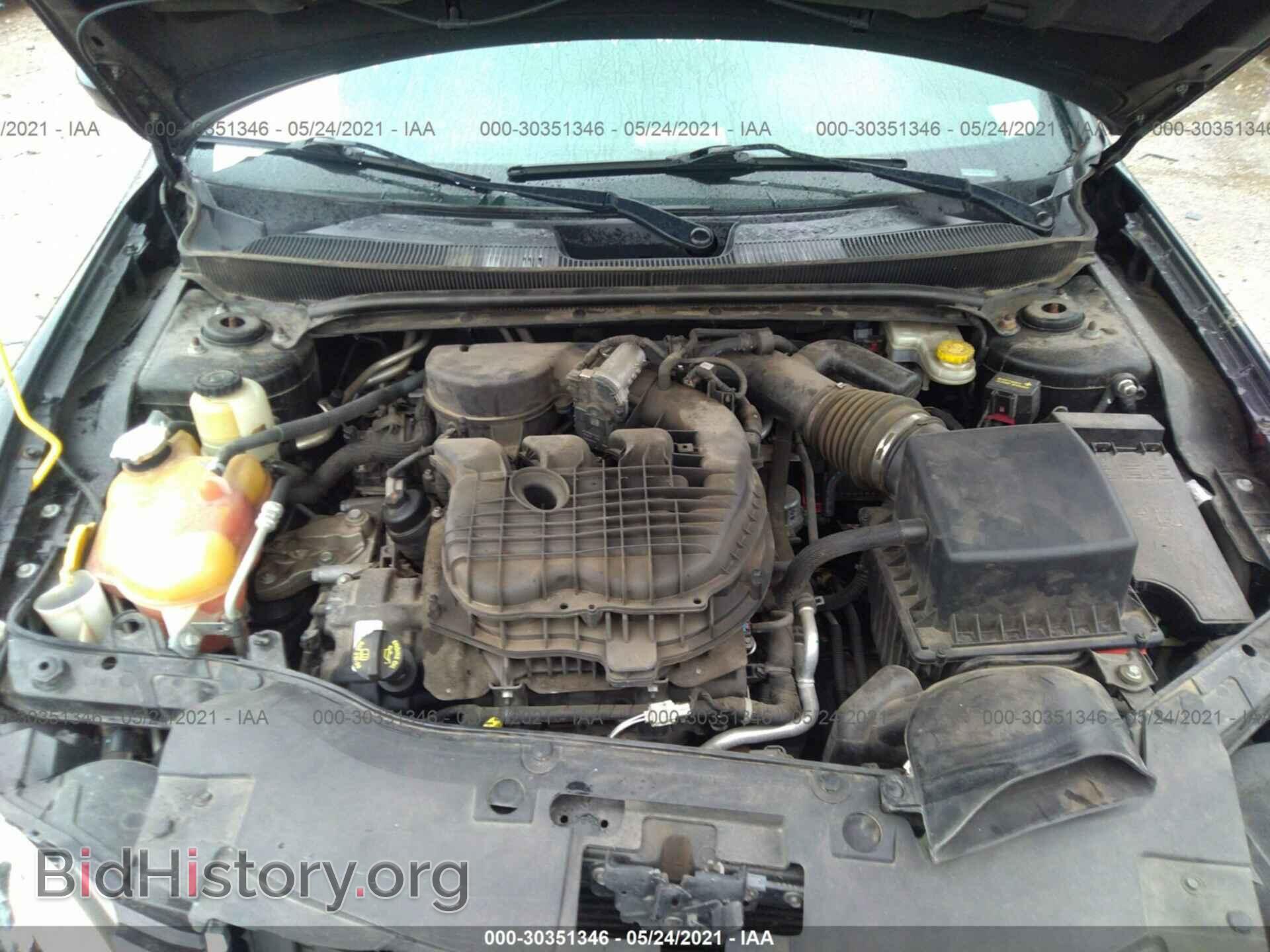 2013 CHRYSLER 200 - VIN: 1C3CCBBG5DN747035 - Photo 10