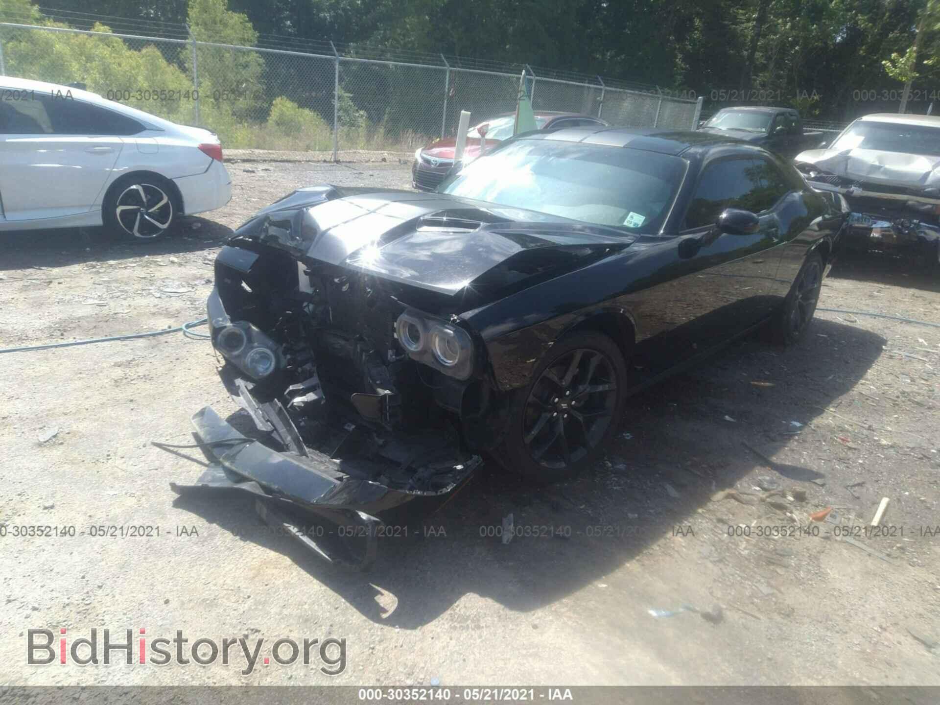 2020 DODGE CHALLENGER - VIN: 2C3CDZAG2LH199090 - Photo 2