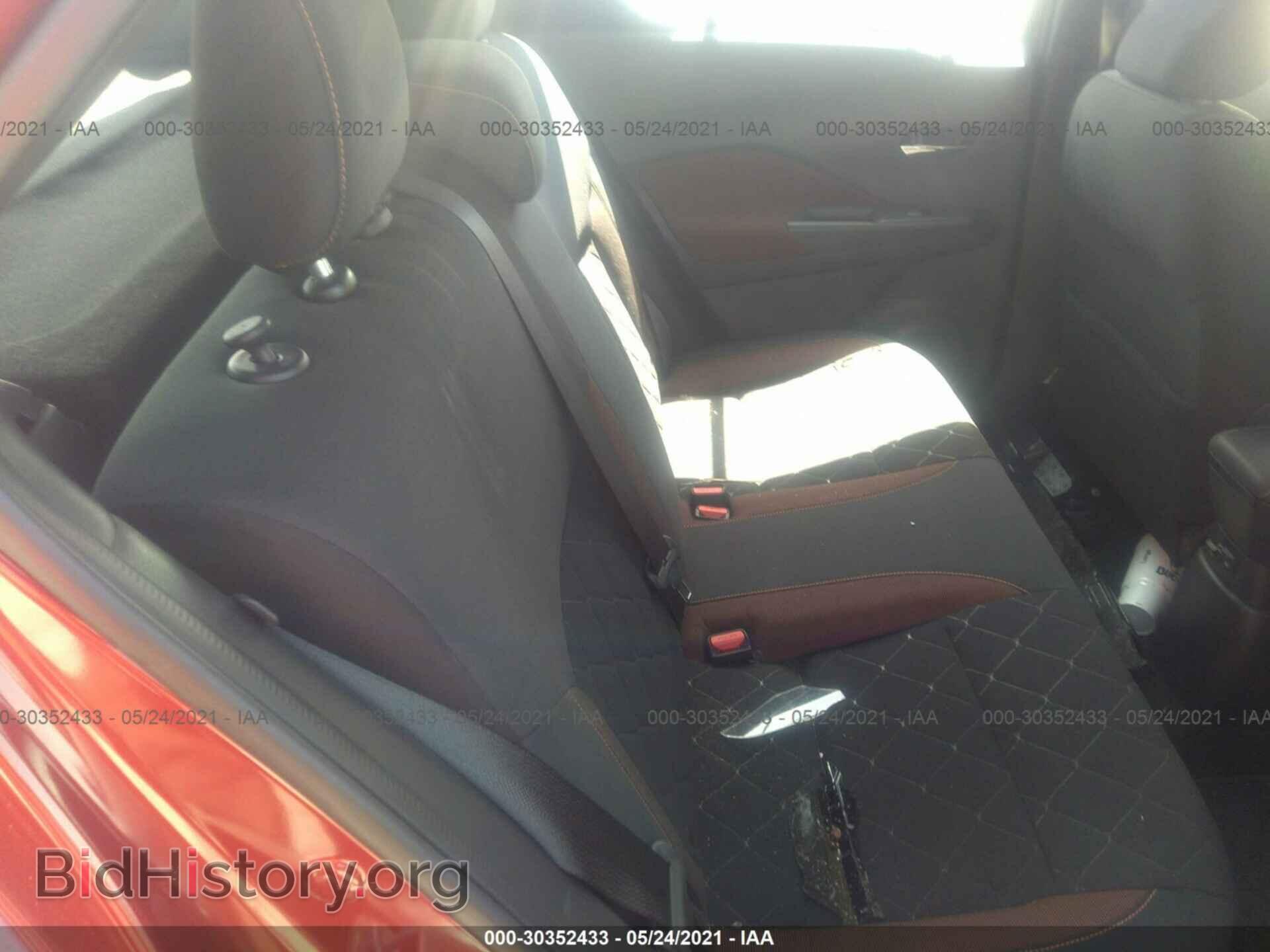 2019 NISSAN KICKS - VIN: 3N1CP5CU3KL569597 - Фото 8