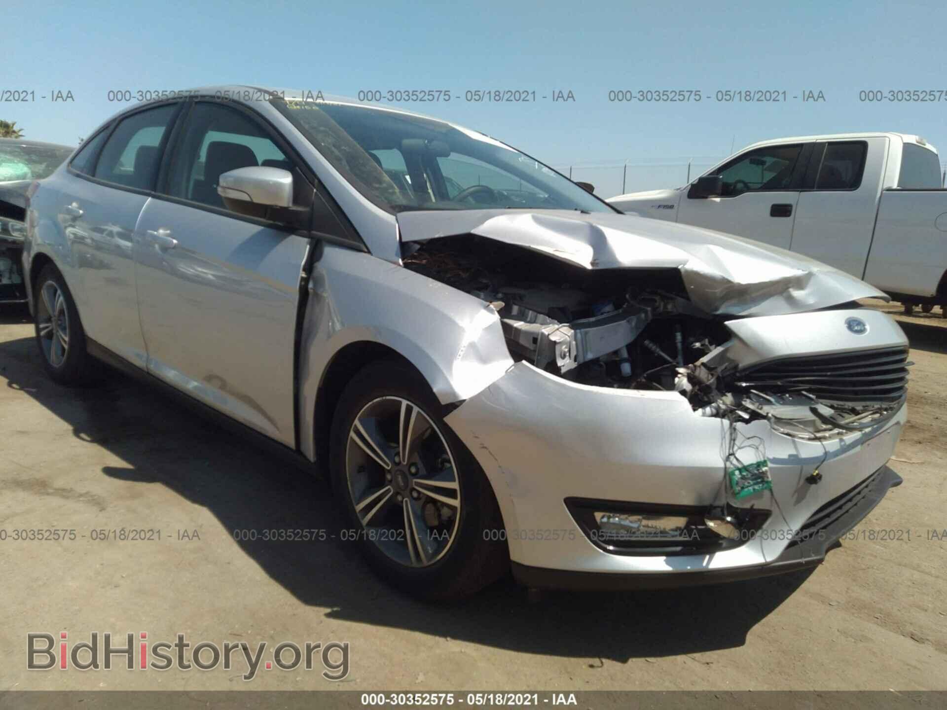 Фотография 1FADP3FE7HL242575 - FORD FOCUS 2017