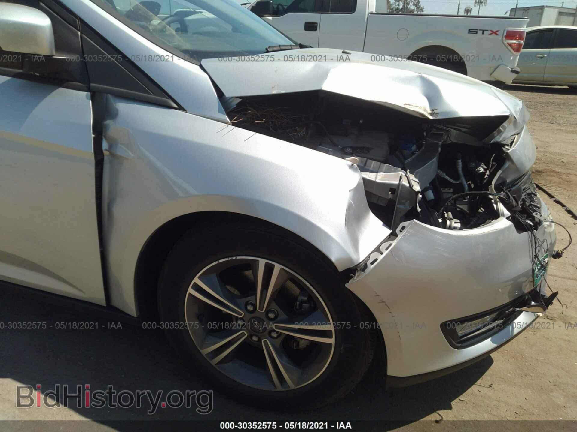 2017 FORD FOCUS - VIN: 1FADP3FE7HL242575 - Photo 6