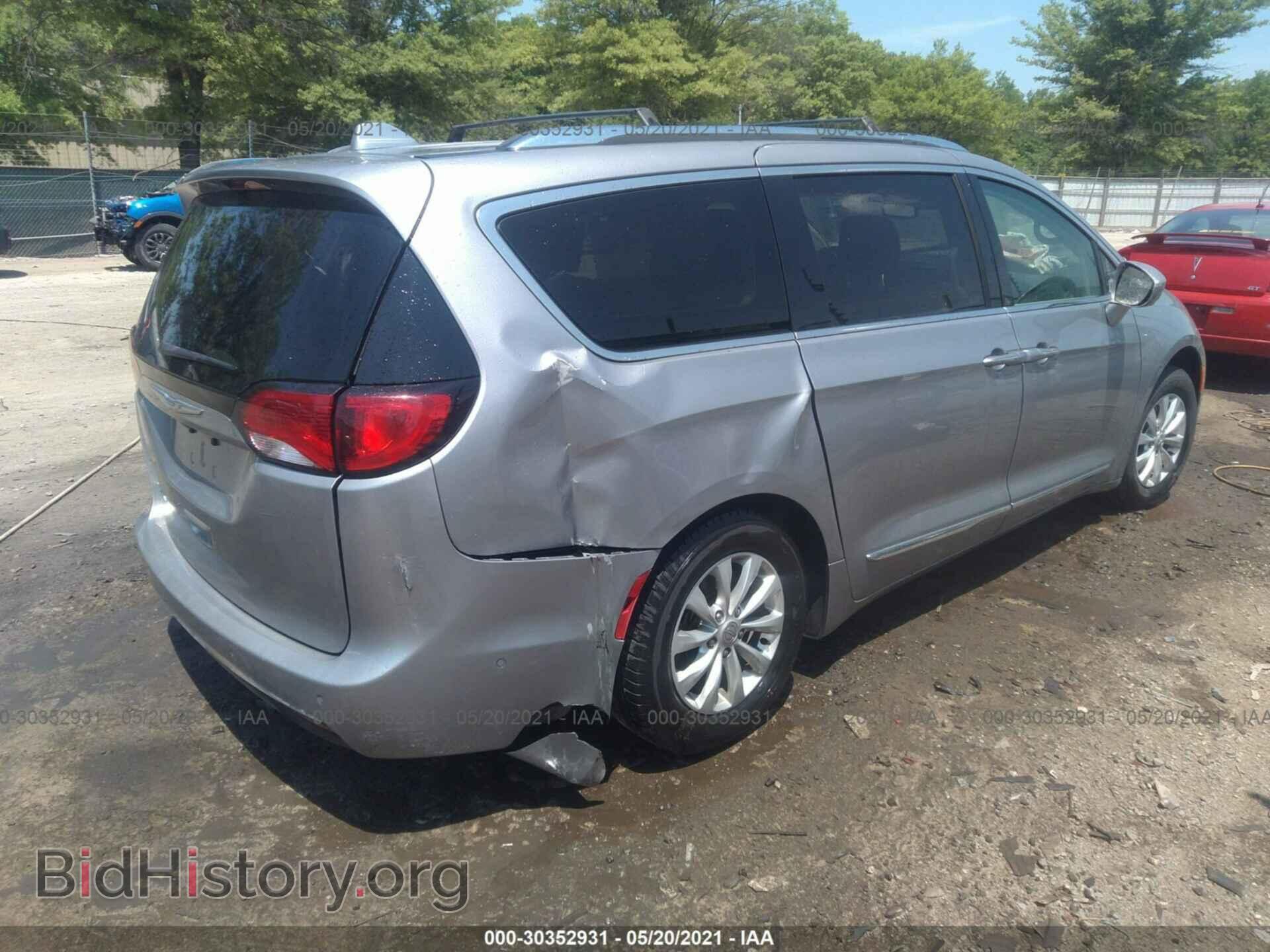 2018 CHRYSLER PACIFICA - VIN: 2C4RC1BG3JR237121 - Photo 4