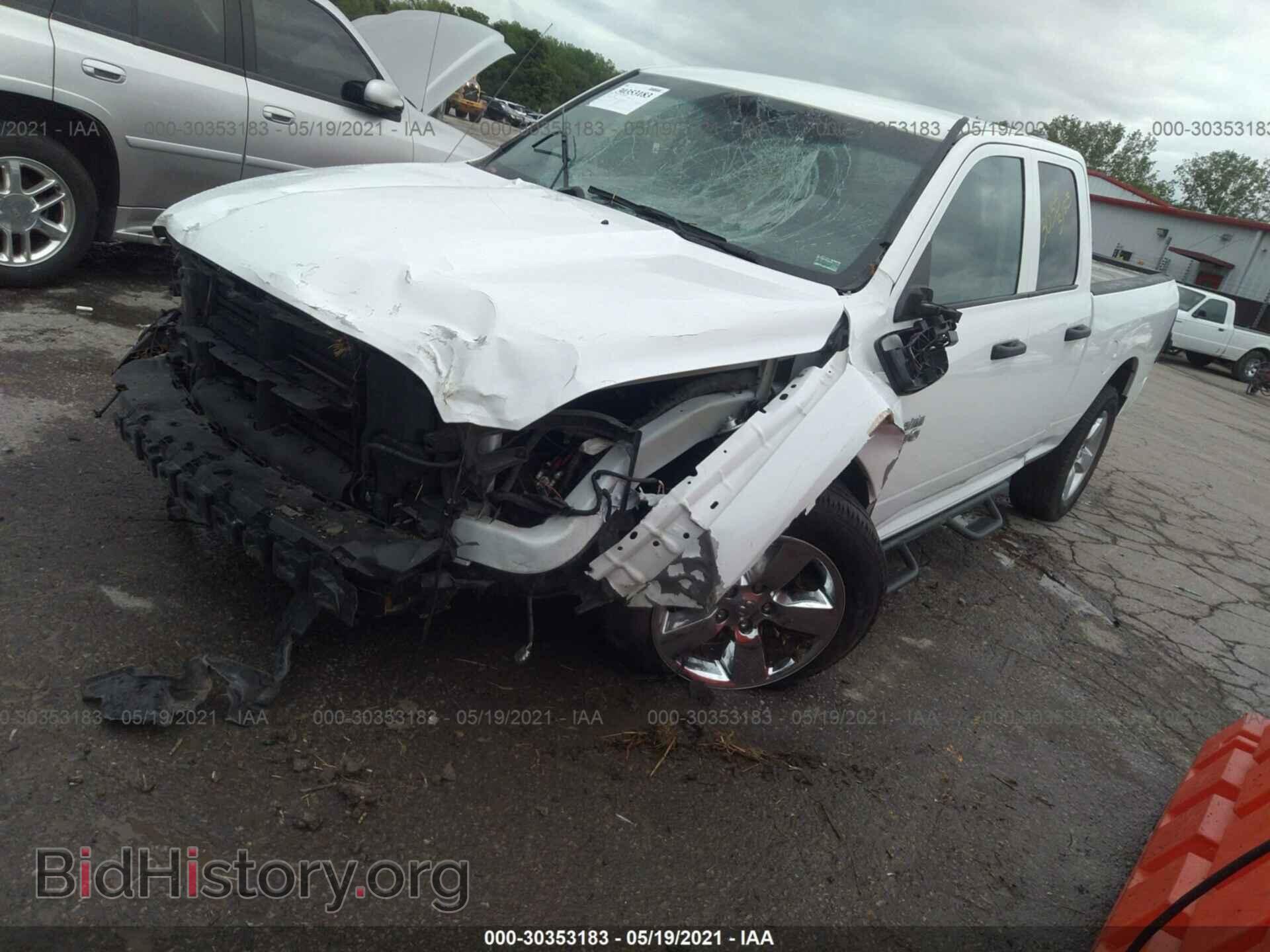 2018 RAM 1500 - VIN: 1C6RR7FT4JS328476 - Фото 2