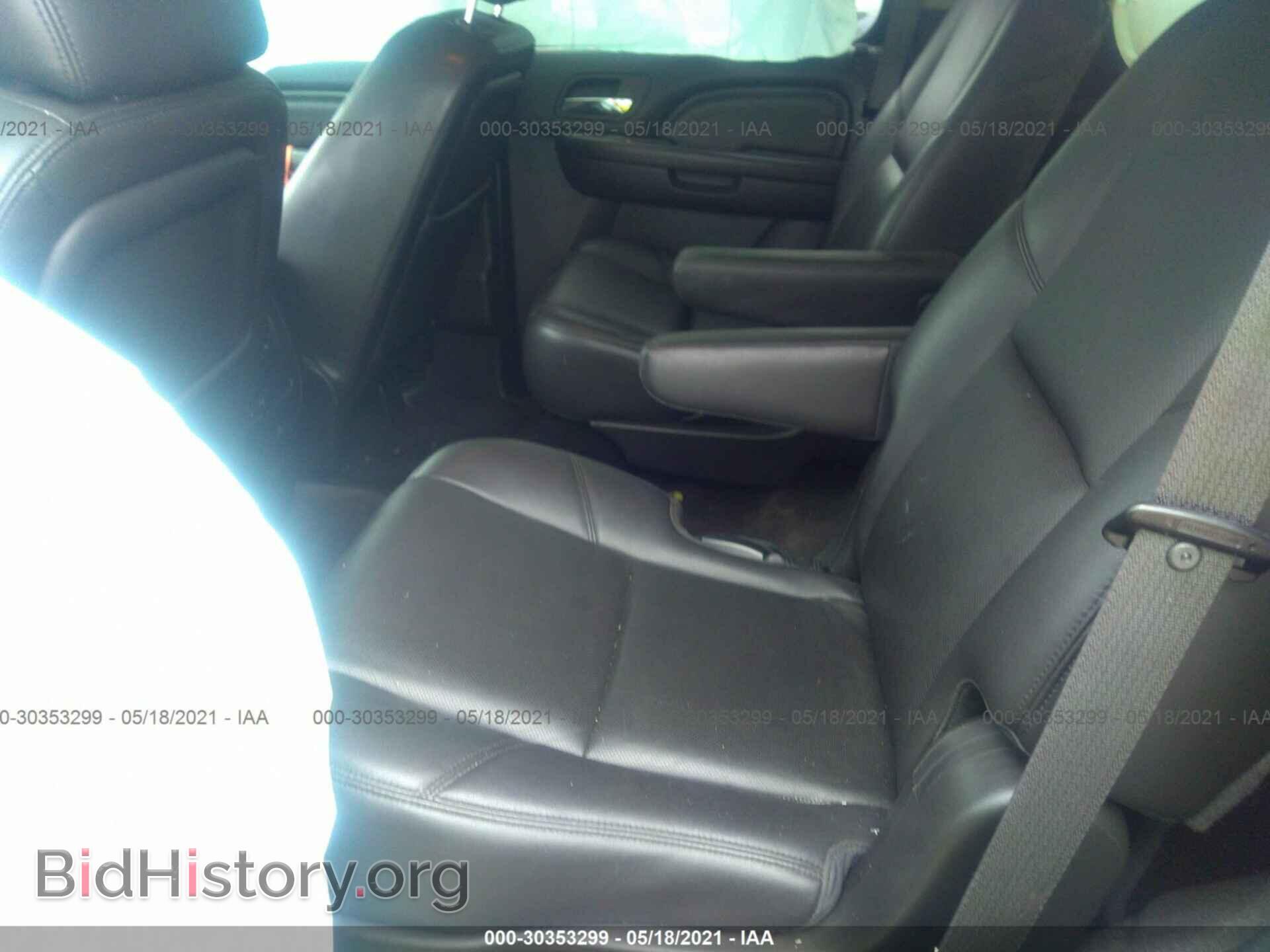 2013 GMC YUKON - VIN: 1GKS2EEF5DR236565 - Photo 8