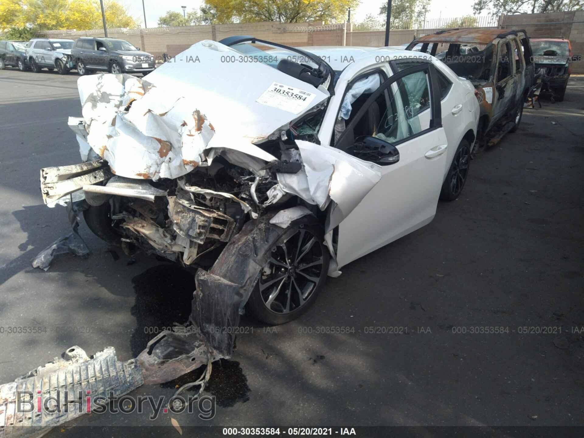 2017 TOYOTA COROLLA - VIN: 5YFBURHE1HP725657 - Фото 2