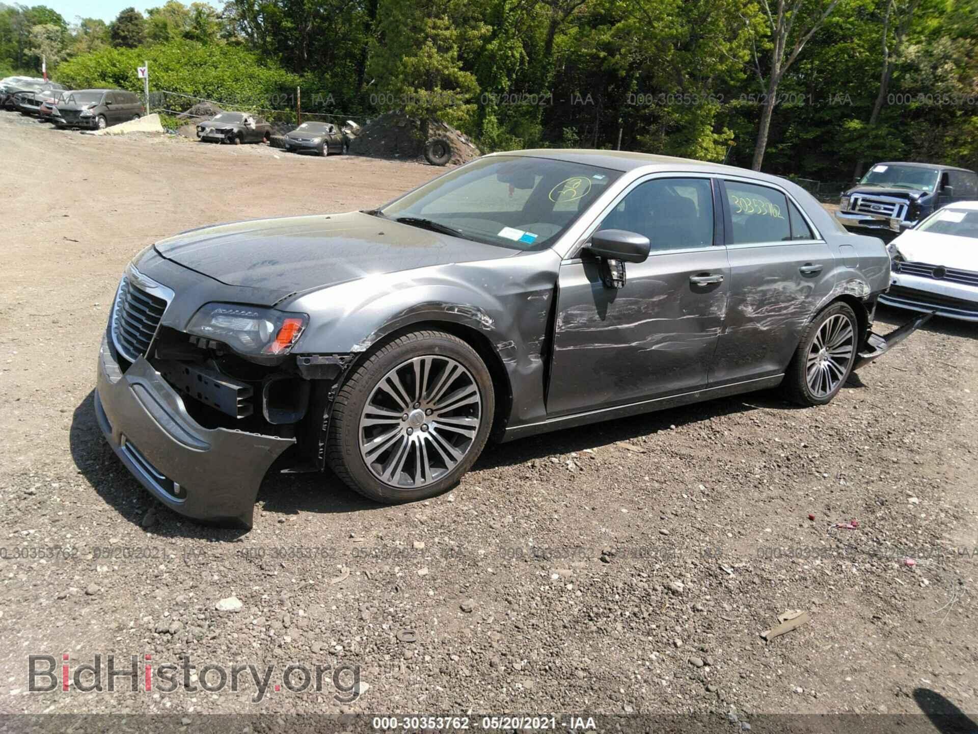 2012 CHRYSLER 300 - VIN: 2C3CCADT5CH235299 - Photo 2