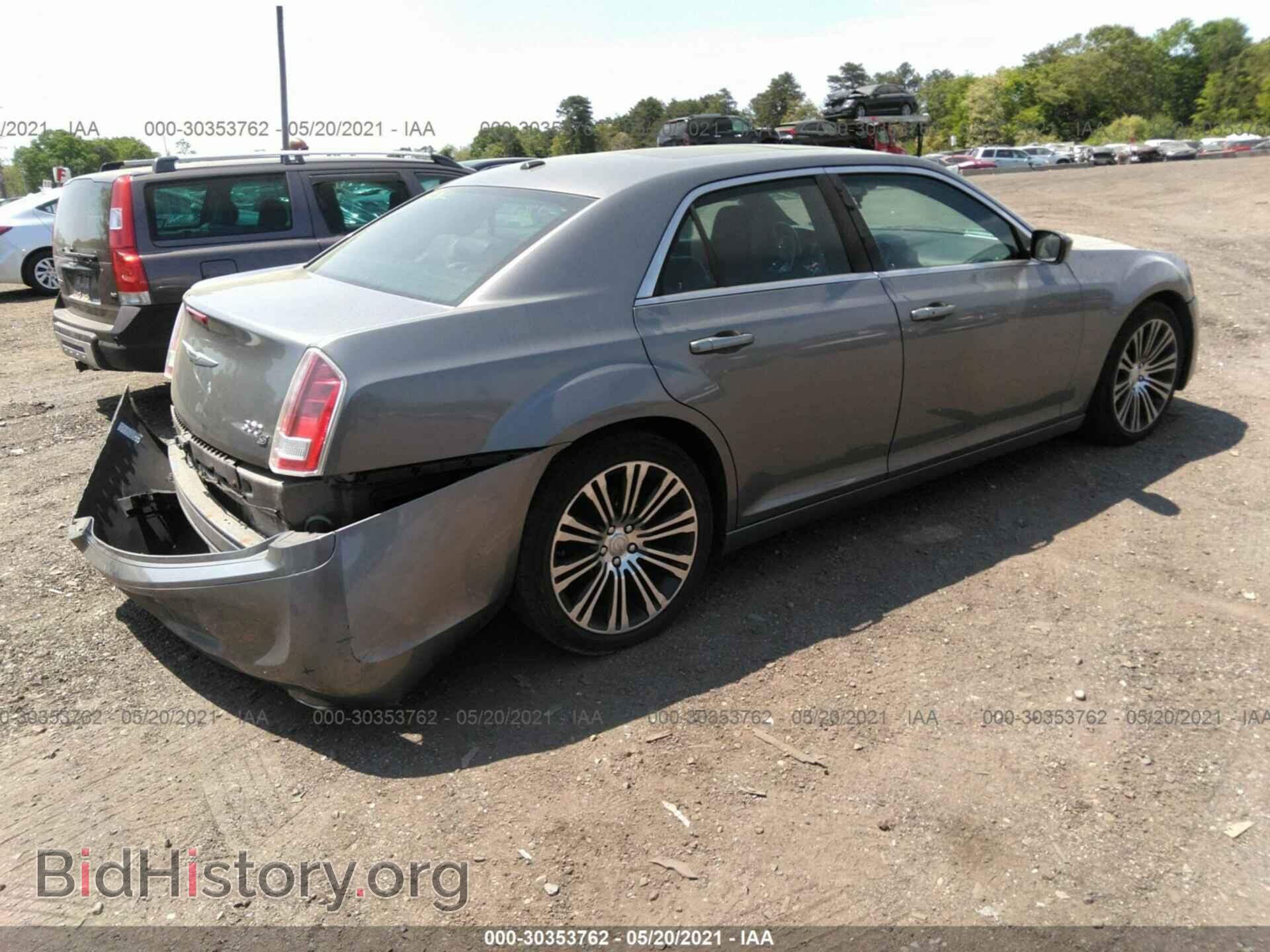 2012 CHRYSLER 300 - VIN: 2C3CCADT5CH235299 - Photo 4