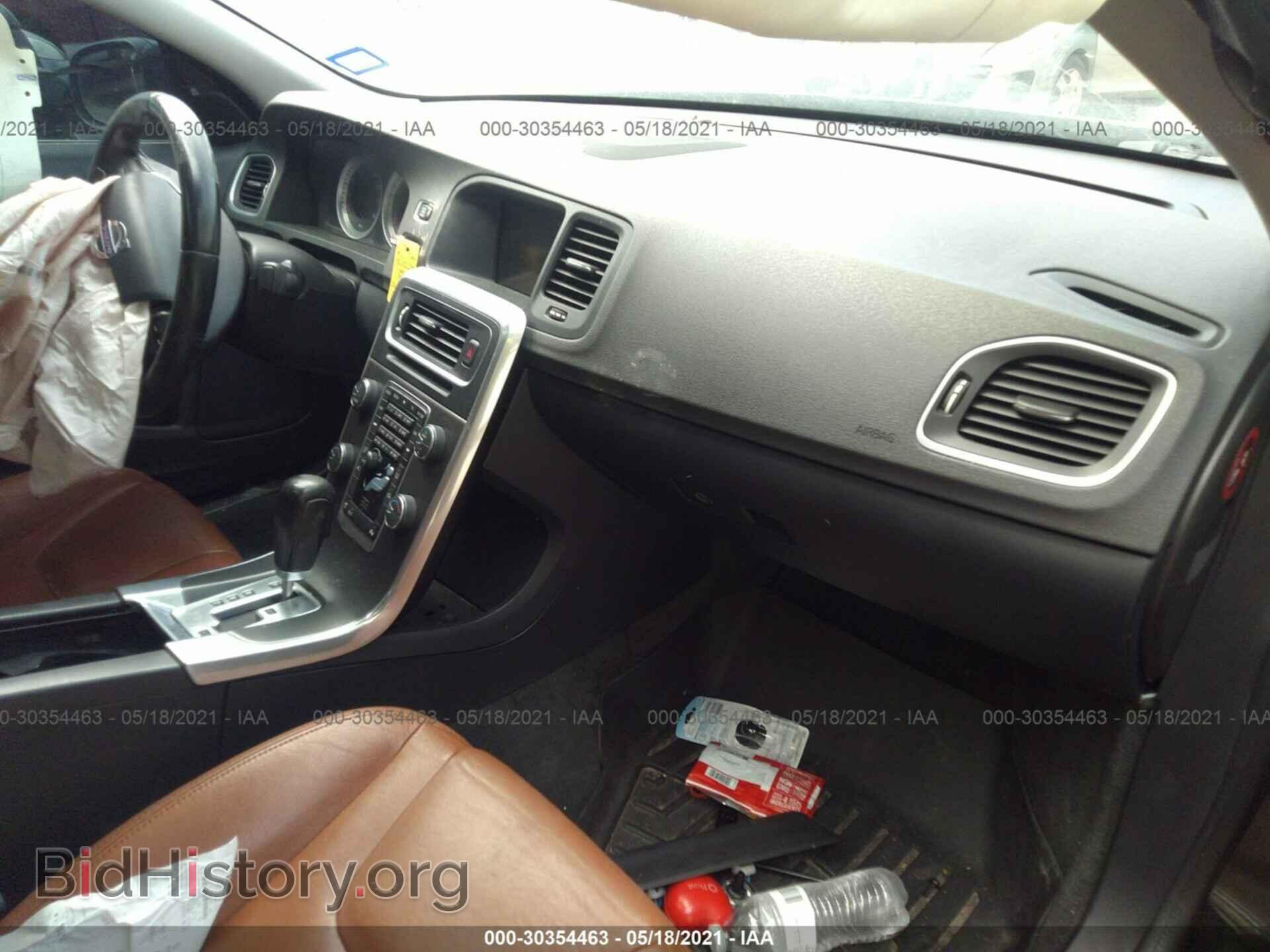 2012 VOLVO S60 - VIN: YV1622FSXC2076532 - Фото 5