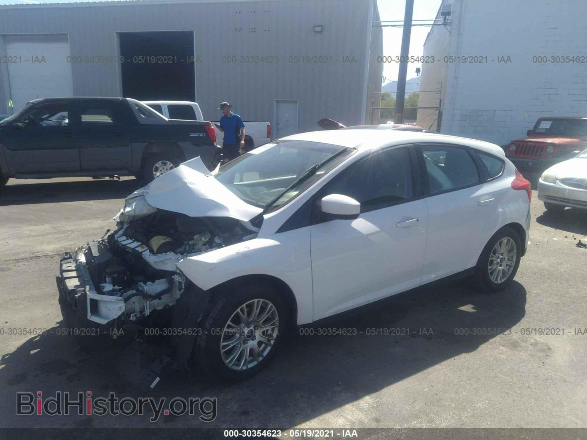 2012 FORD FOCUS - VIN: 1FAHP3K23CL455738 - Фото 2