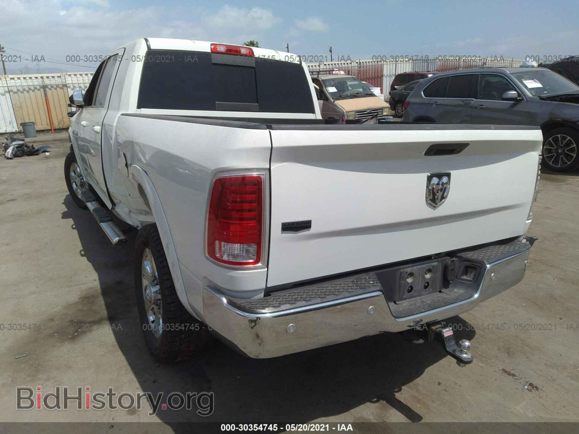 2017 RAM 2500 - VIN: 3C6UR4NL4HG771156 - Фото 3