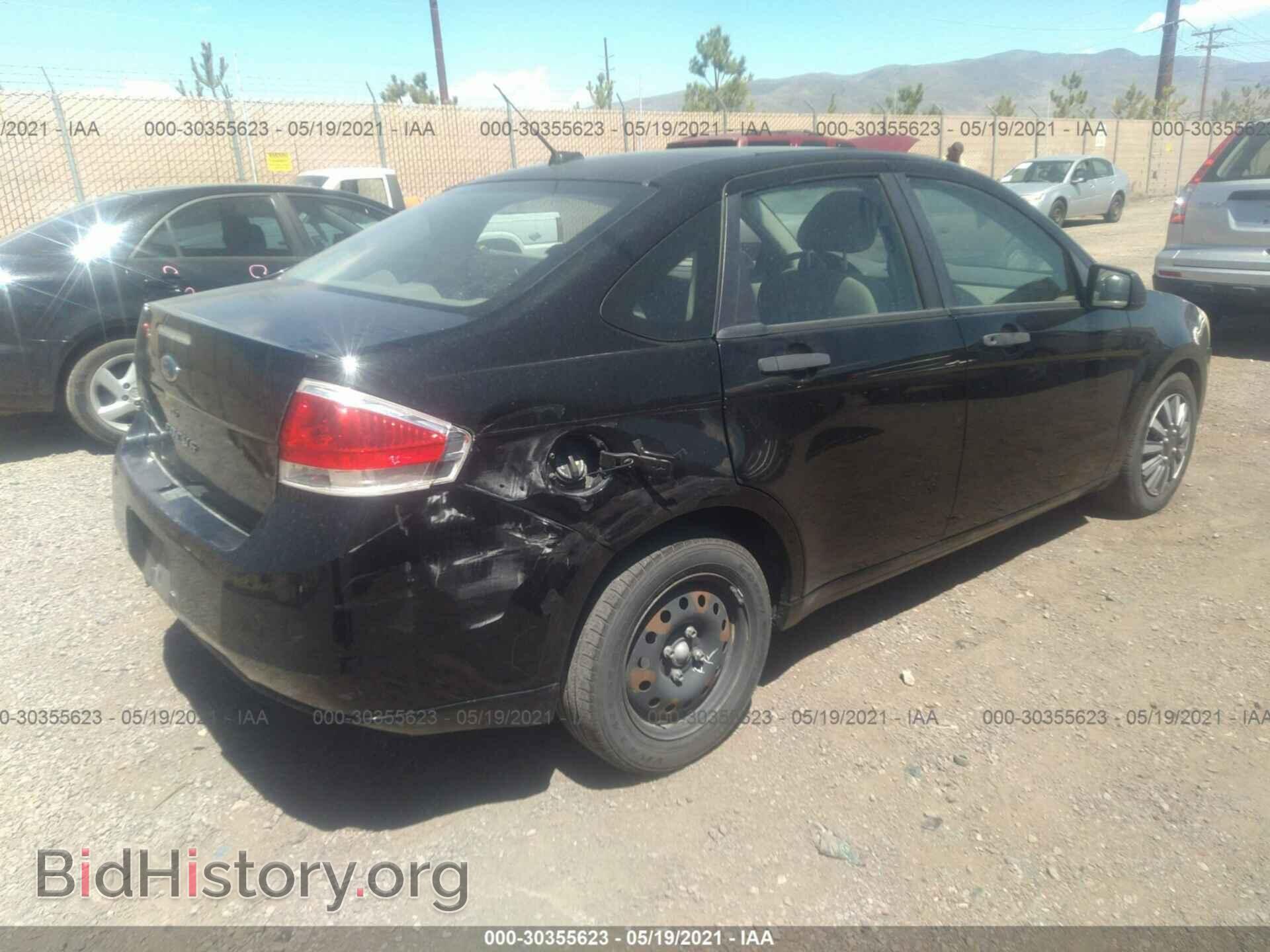 2008 FORD FOCUS - VIN: 1FAHP34N28W142256 - Фото 4