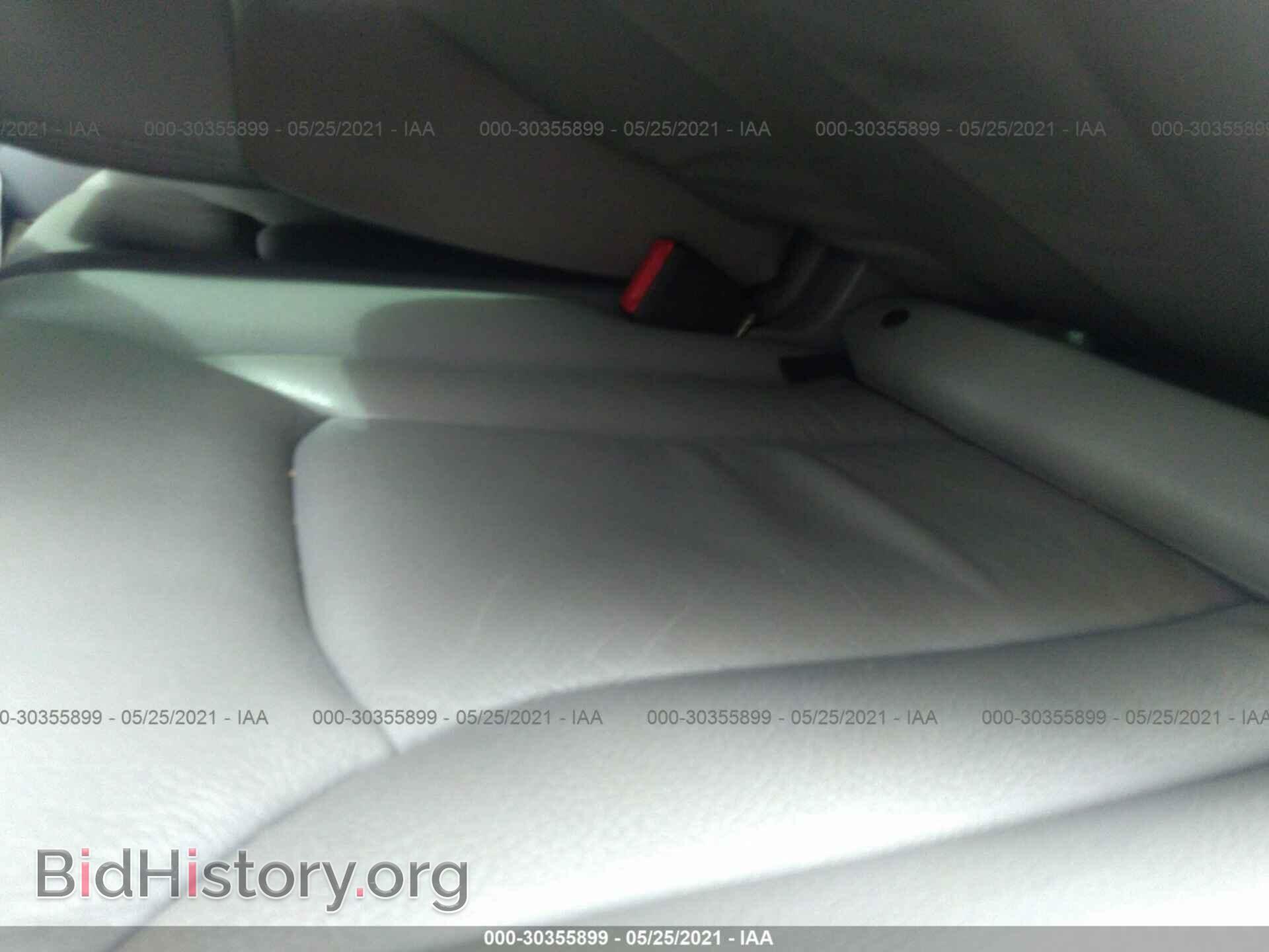 2017 AUDI Q7 - VIN: WA1LAAF75HD013832 - Фото 8