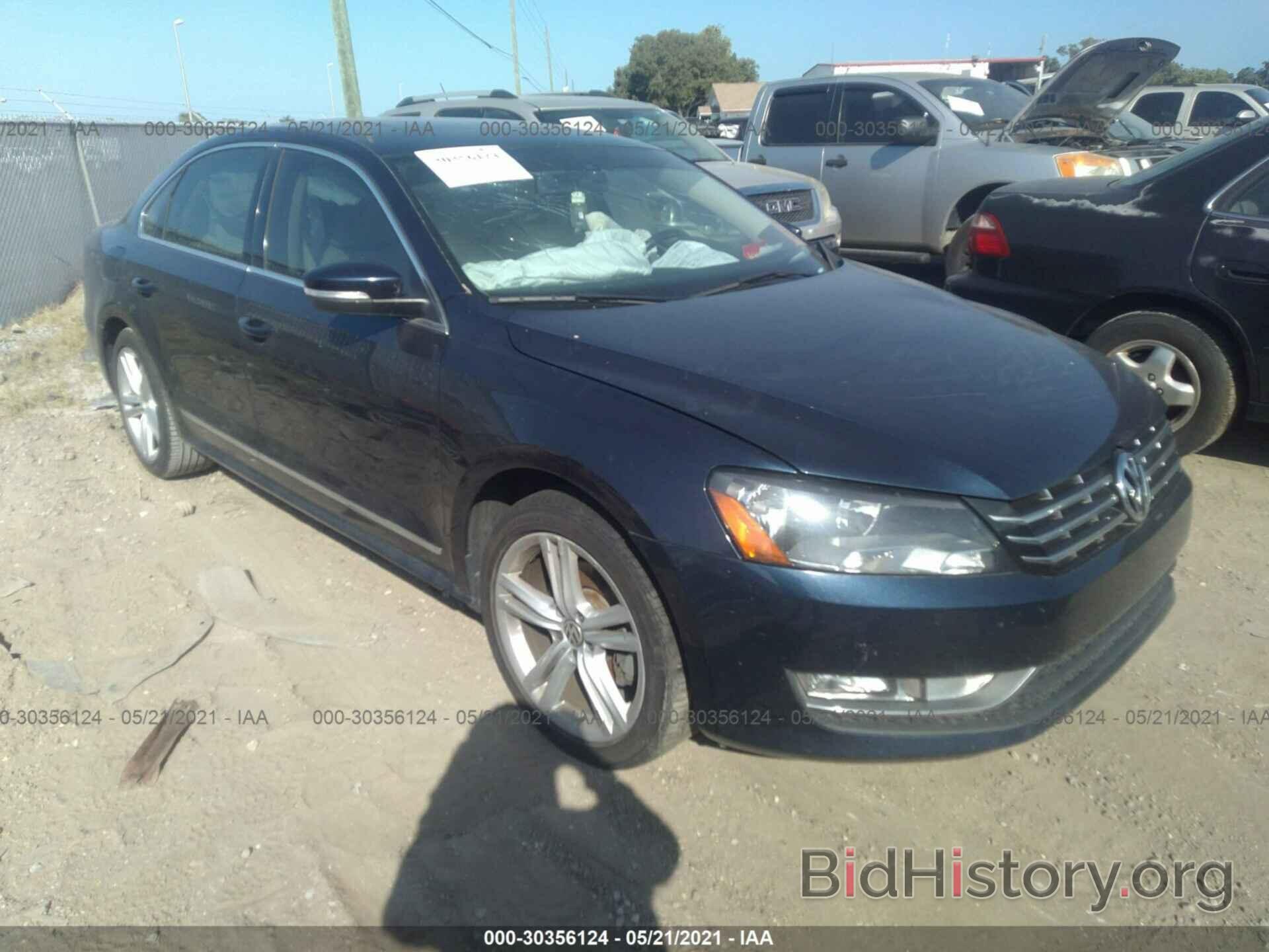 Photo 1VWCN7A3XEC060564 - VOLKSWAGEN PASSAT 2014