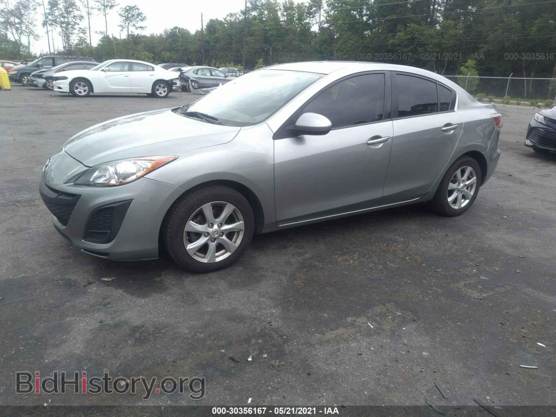 2011 MAZDA MAZDA3 - VIN: JM1BL1VF8B1455470 - Фото 2