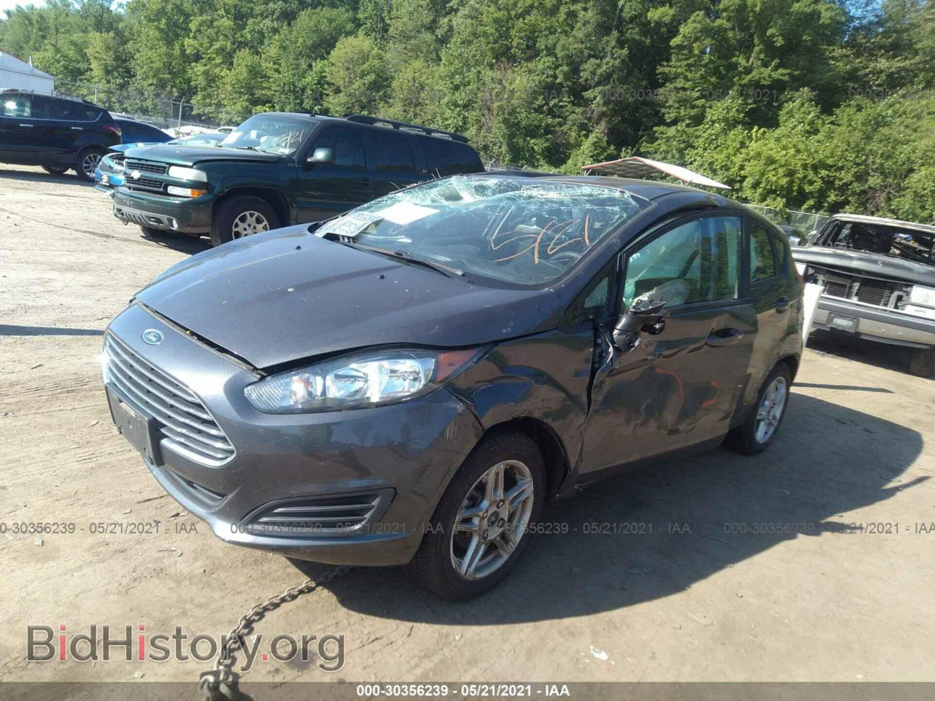 2019 FORD FIESTA - VIN: 3FADP4EJ3KM110231 - Фото 2