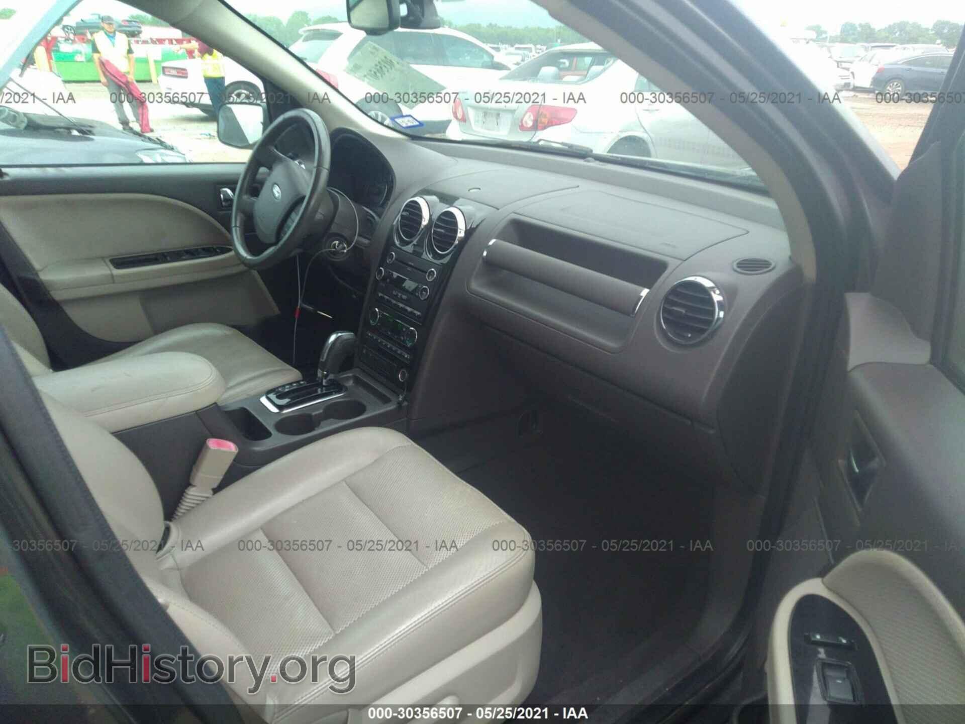 2008 FORD TAURUS X - VIN: 1FMDK05W48GA20789 - Photo 5