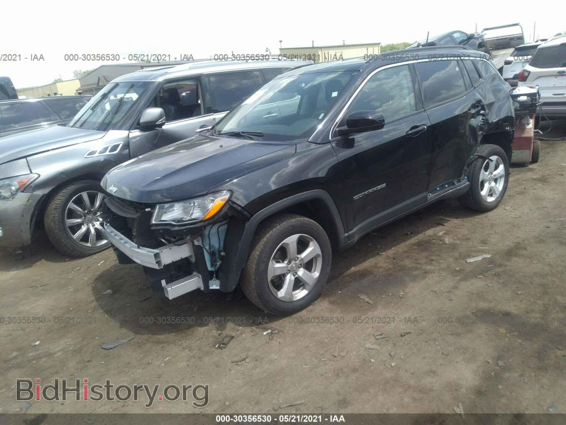 2018 JEEP COMPASS - VIN: 3C4NJDBB4JT185960 - Фото 2