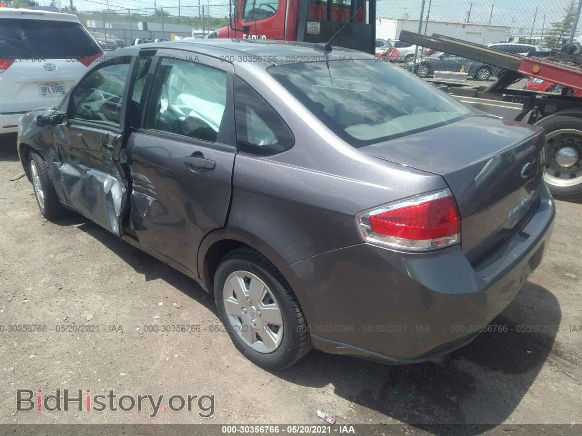 2011 FORD FOCUS - VIN: 1FAHP3EN3BW204849 - Фото 3