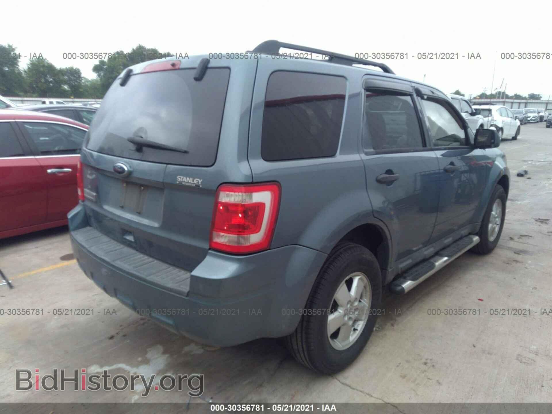 2011 FORD ESCAPE - VIN: 1FMCU0D78BKA38152 - Фото 4