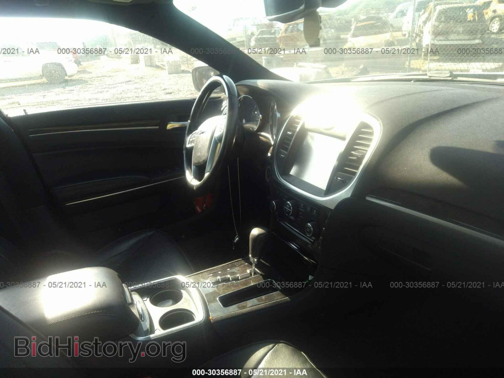 2012 CHRYSLER 300 - VIN: 2C3CCAET7CH117981 - Photo 5