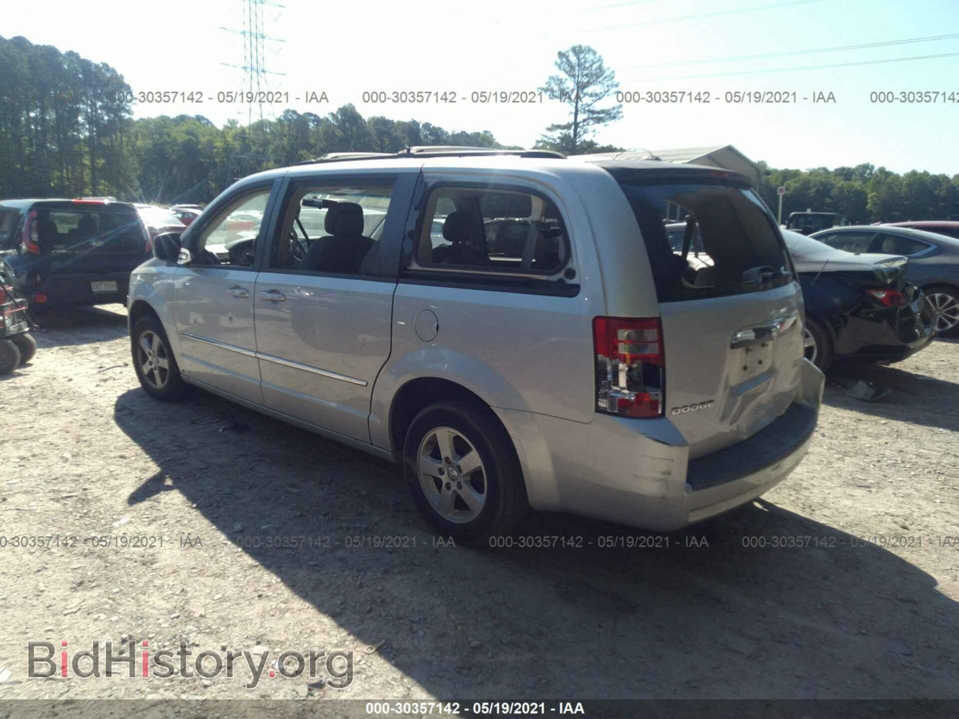 2010 DODGE GRAND CARAVAN - VIN: 2D4RN5D11AR433961 - Фото 3