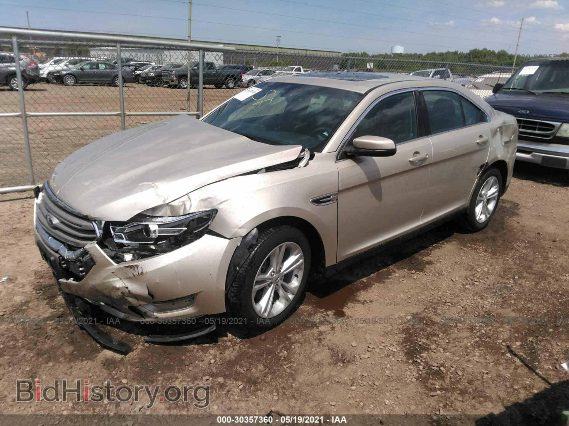 2017 FORD TAURUS - VIN: 1FAHP2E82HG110453 - Фото 2