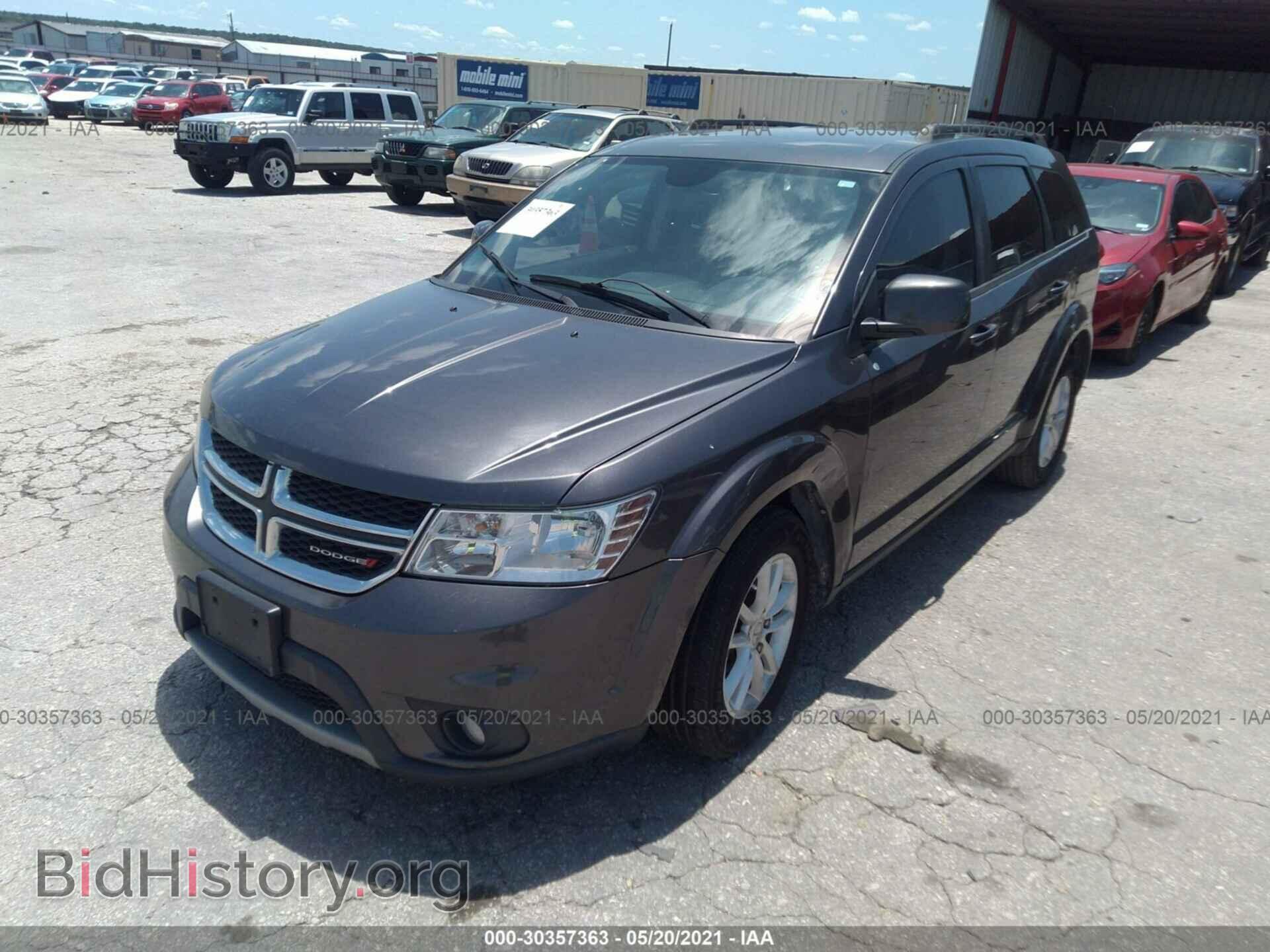 2014 DODGE JOURNEY - VIN: 3C4PDCBBXET281186 - Фото 2