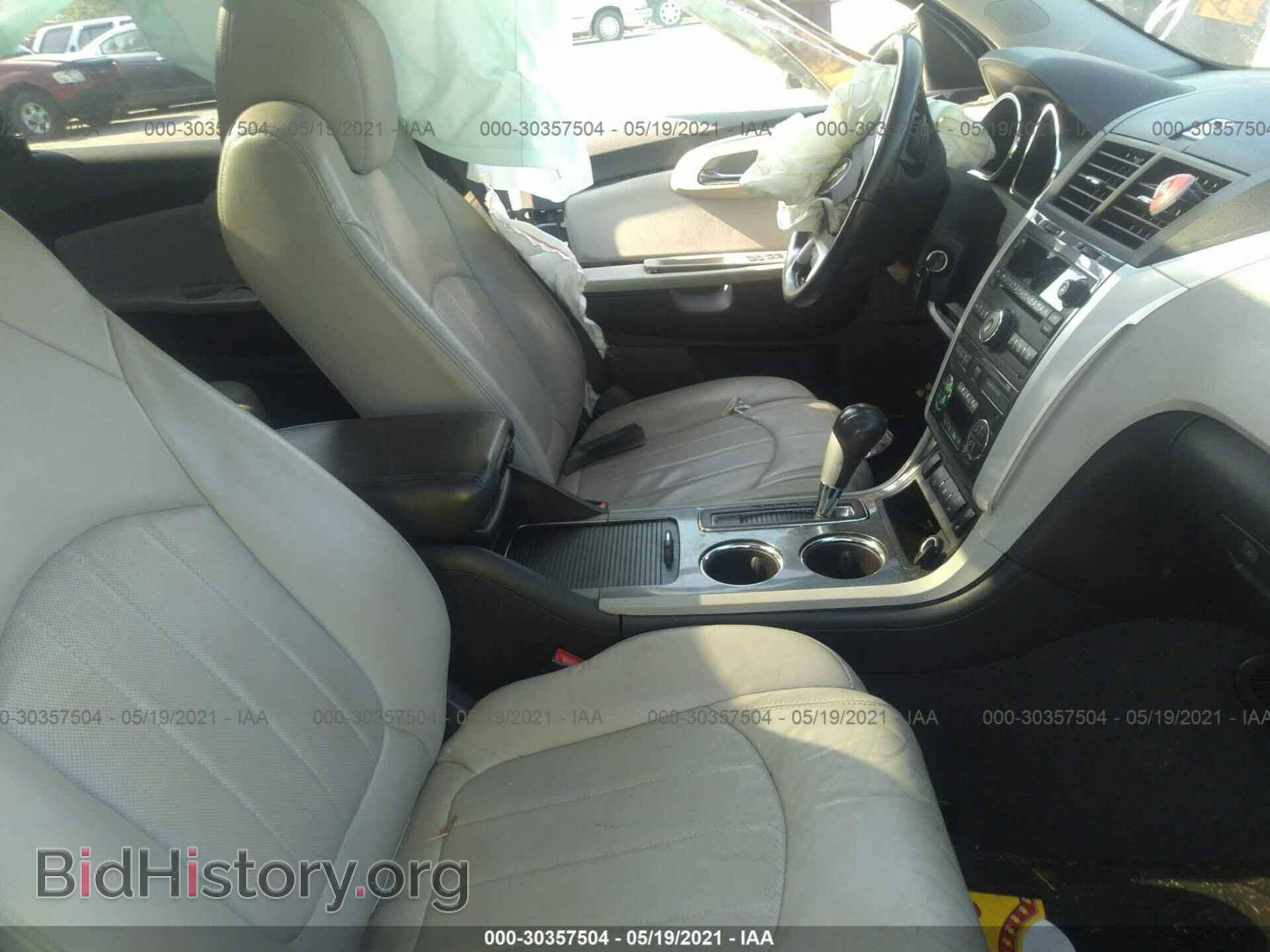 2011 CHEVROLET TRAVERSE - VIN: 1GNKRLED7BJ375836 - Photo 5