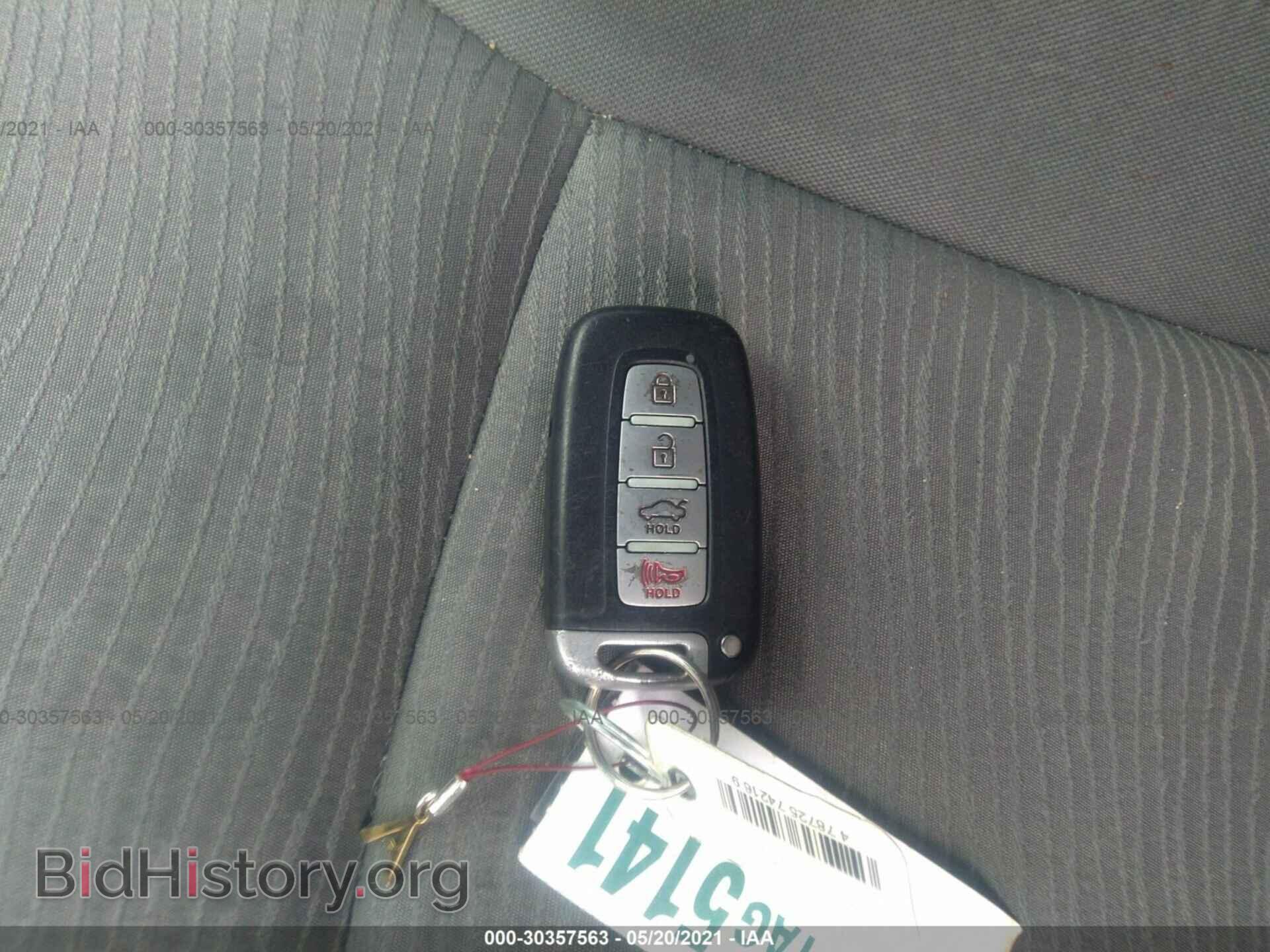2012 HYUNDAI SONATA - VIN: KMHEC4A48CA031089 - Фото 11