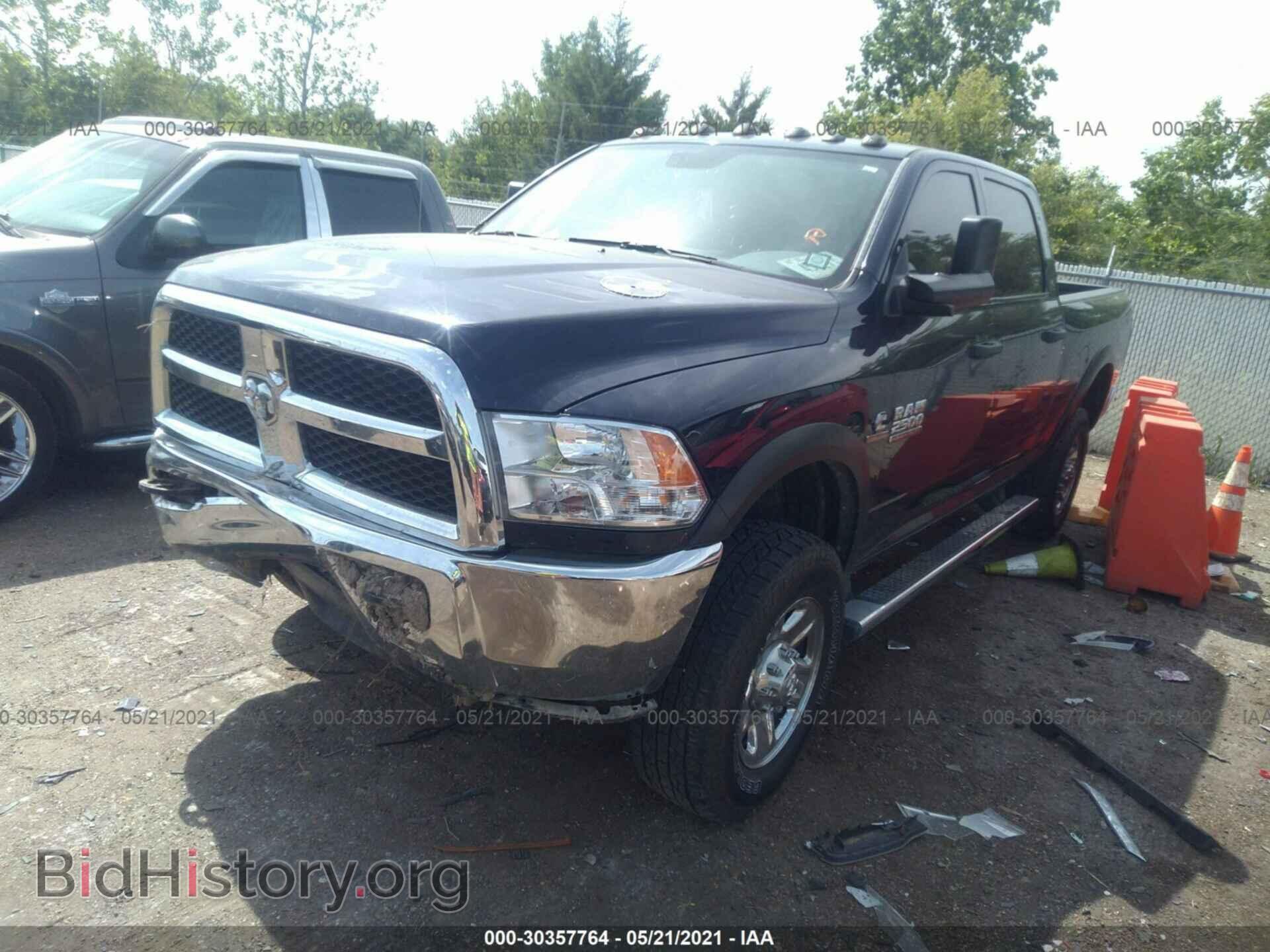 2018 RAM 2500 - VIN: 3C6UR5CL0JG160023 - Фото 2