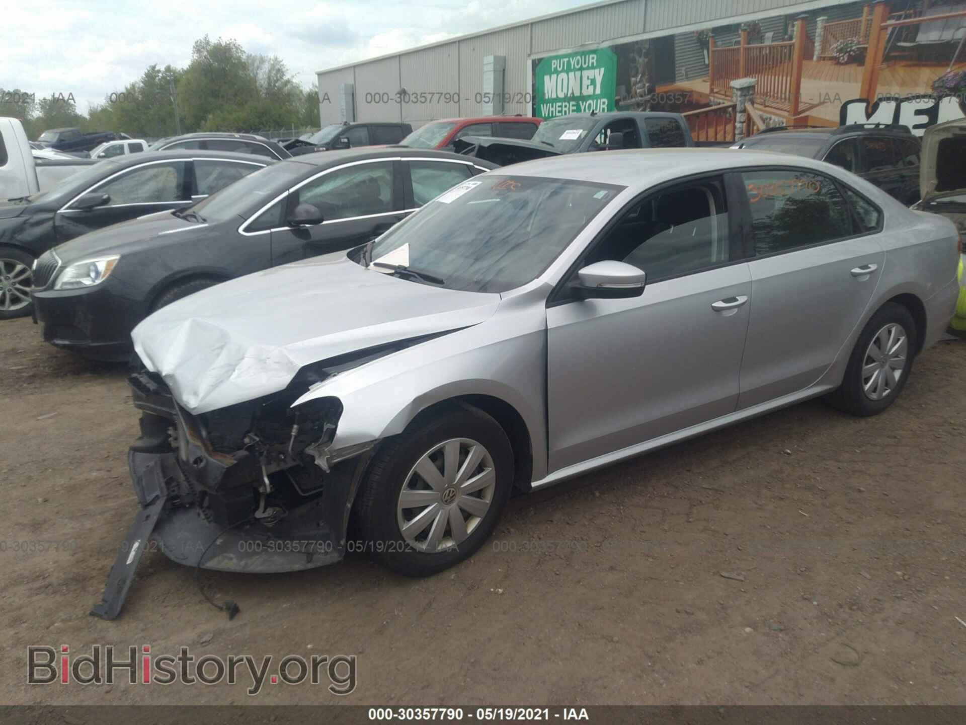 2012 VOLKSWAGEN PASSAT - VIN: 1VWAP7A30CC080529 - Фото 2